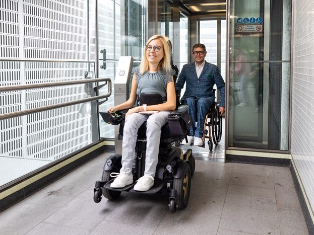 Die Wiener Linien investieren in die Modernisierung der Aufzüge. Die Wiener Linien investieren in die Modernisierung der Aufzüge.