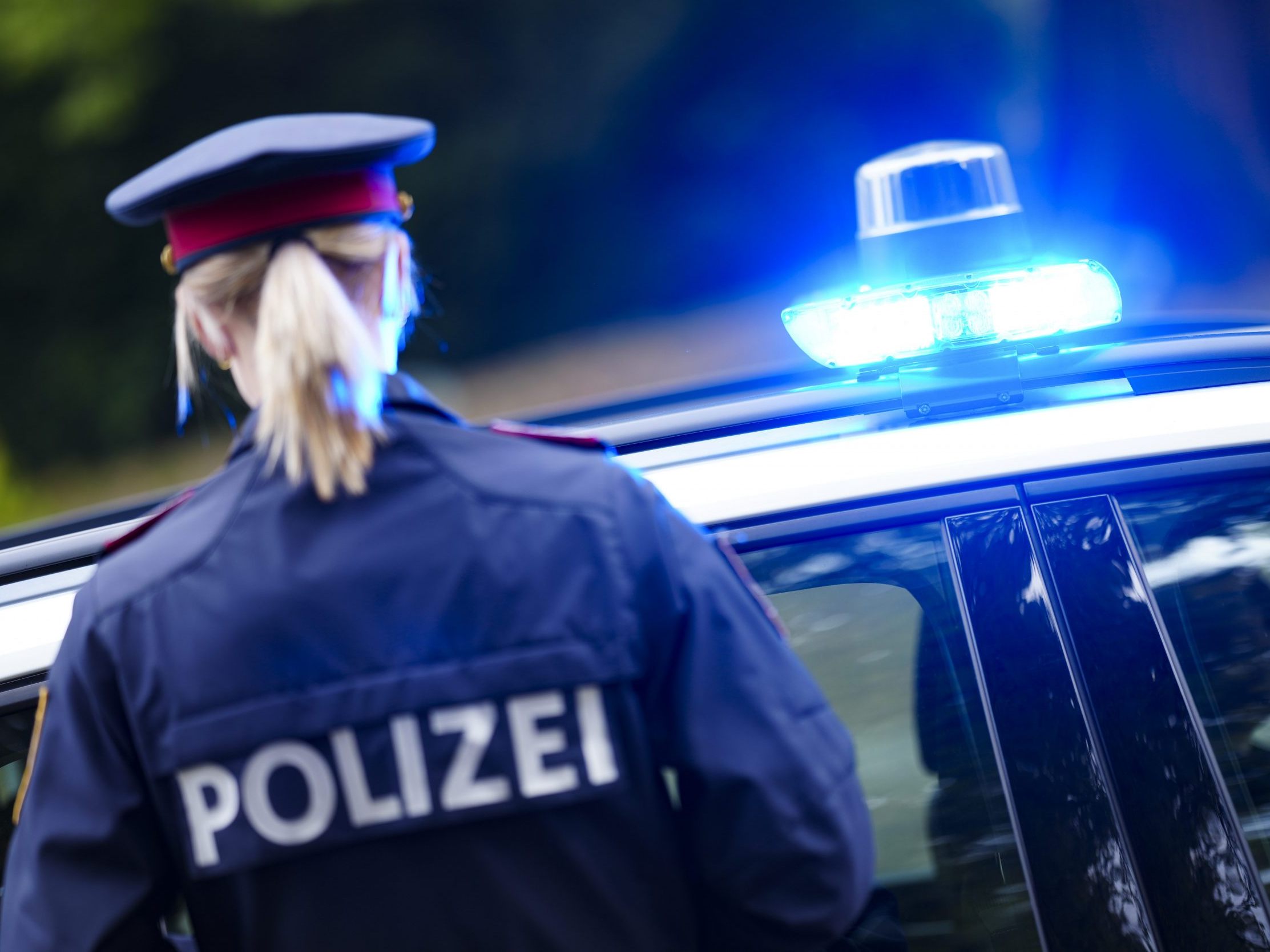 Weitere Ermittlungen dauern an. Weitere Ermittlungen dauern an.