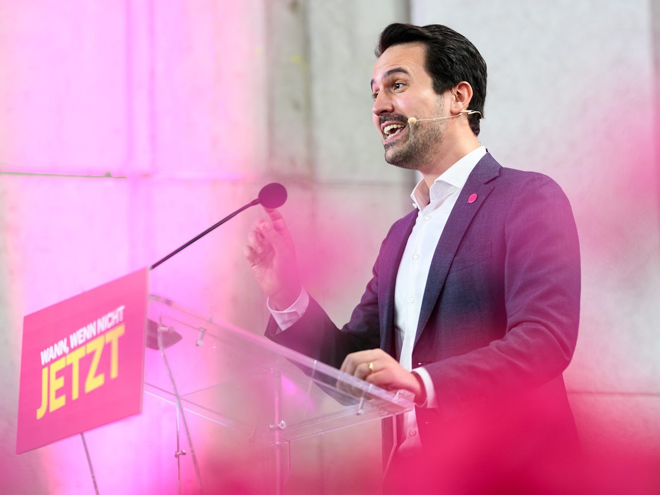 Wird Wiederkehr NEOS-Spitzenkandidat für die Wien-Wahl? Wird Wiederkehr NEOS-Spitzenkandidat für die Wien-Wahl?