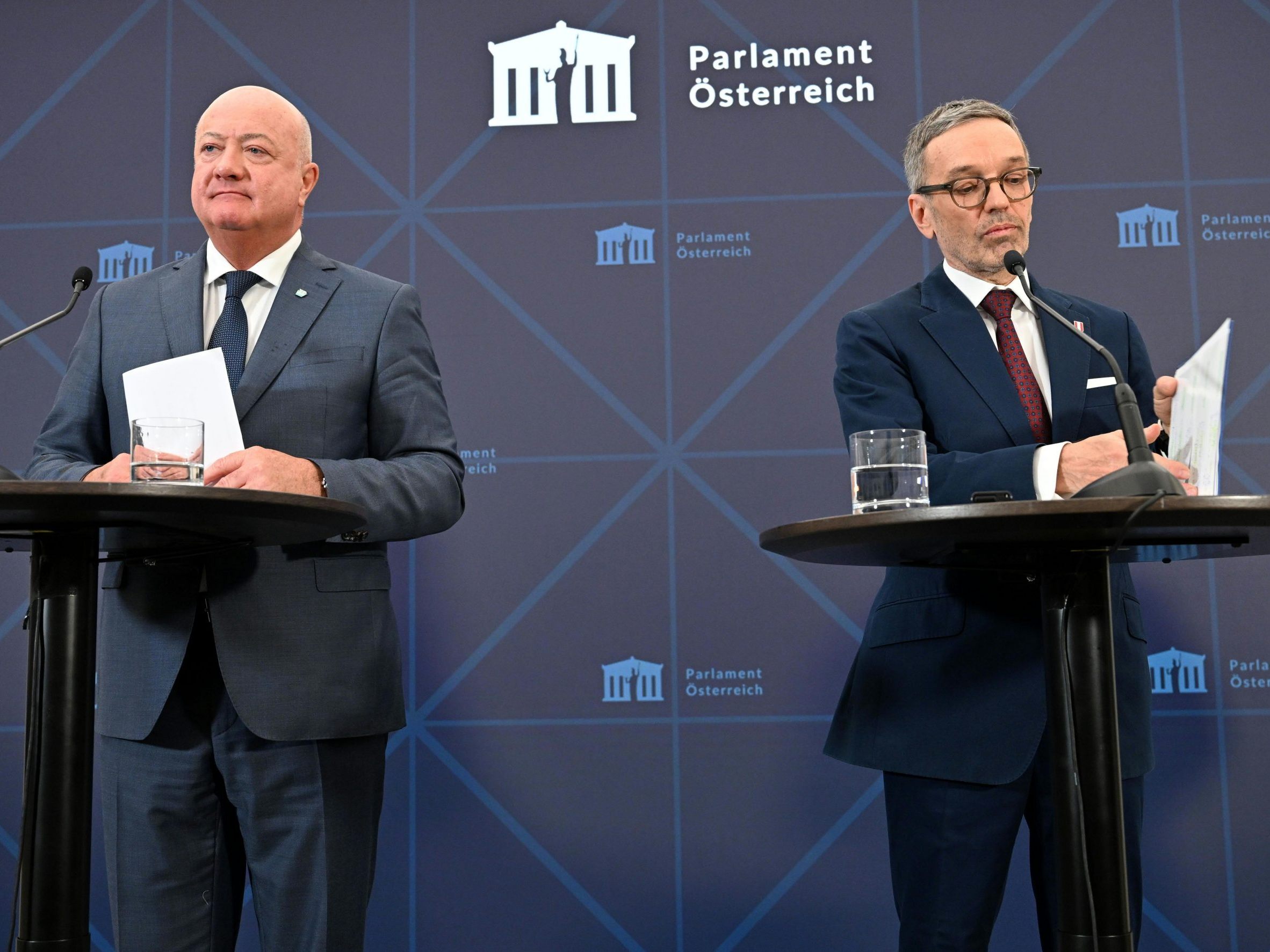 Die Chefs von ÖVP und FPÖ, Stocker (links) und Kickl (rechts). Die Chefs von ÖVP und FPÖ, Stocker (links) und Kickl (rechts).