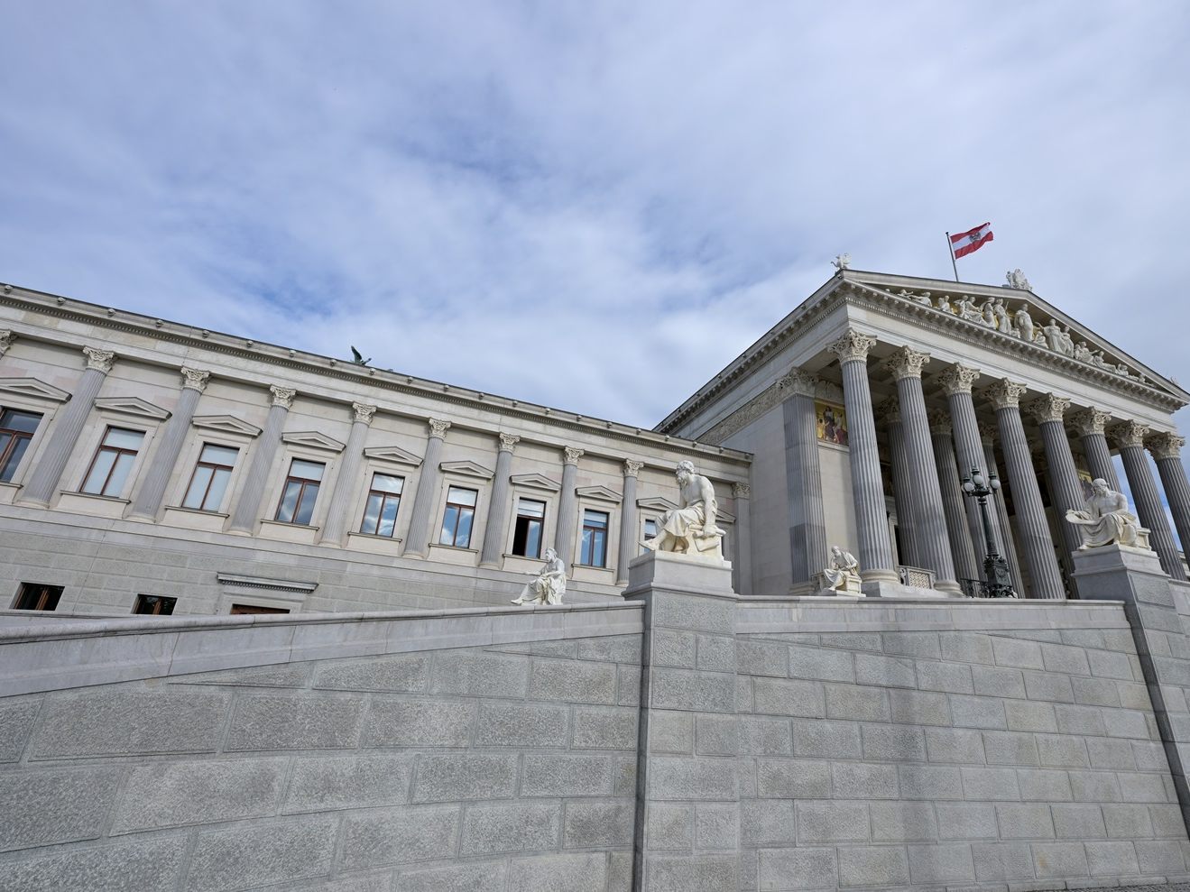 Das Parlament in Wien. Das Parlament in Wien.