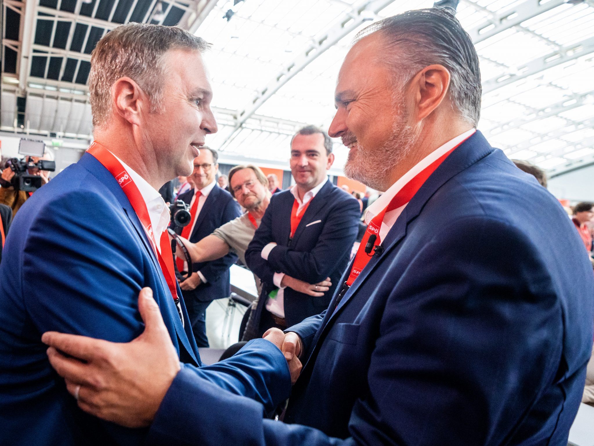 Doskozil spricht sich für Babler als SPÖ-Chef aus.