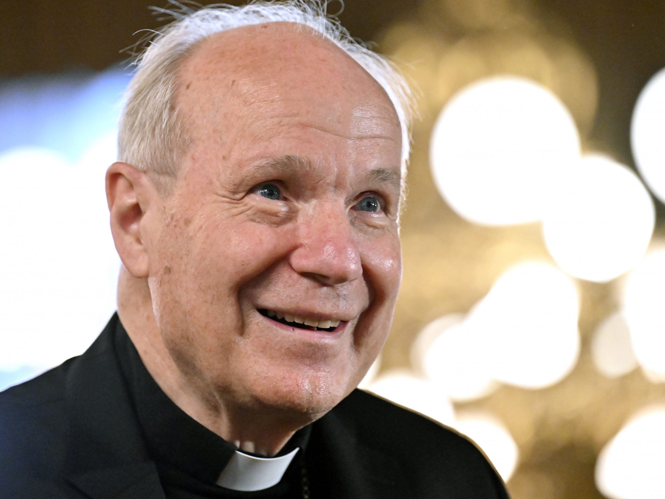 Die Bestellung von Bischöfen erfolgt allein durch den Papst. Die Bestellung von Bischöfen erfolgt allein durch den Papst.