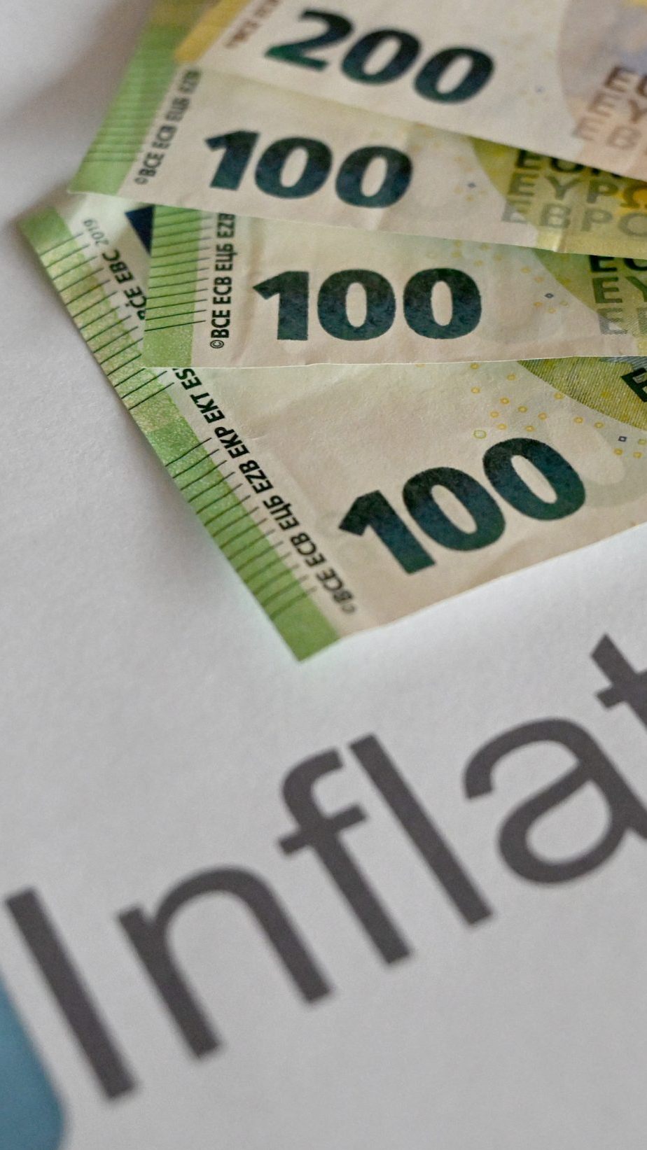 Die Jahresinflation lag 2024 bei 2,9 Prozent, nach 7,8 Prozent 2023.