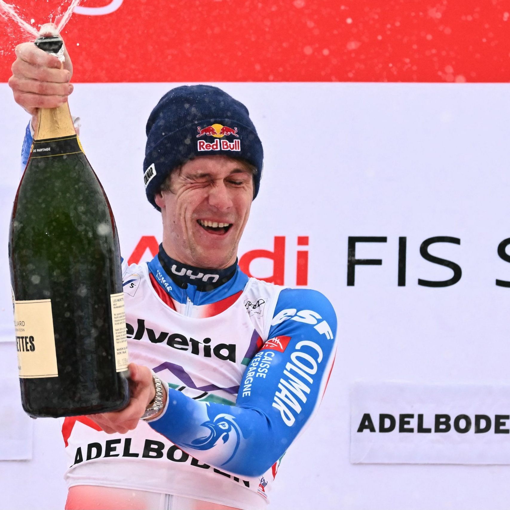 Clement Noel holt sich den Sieg in Adelboden.