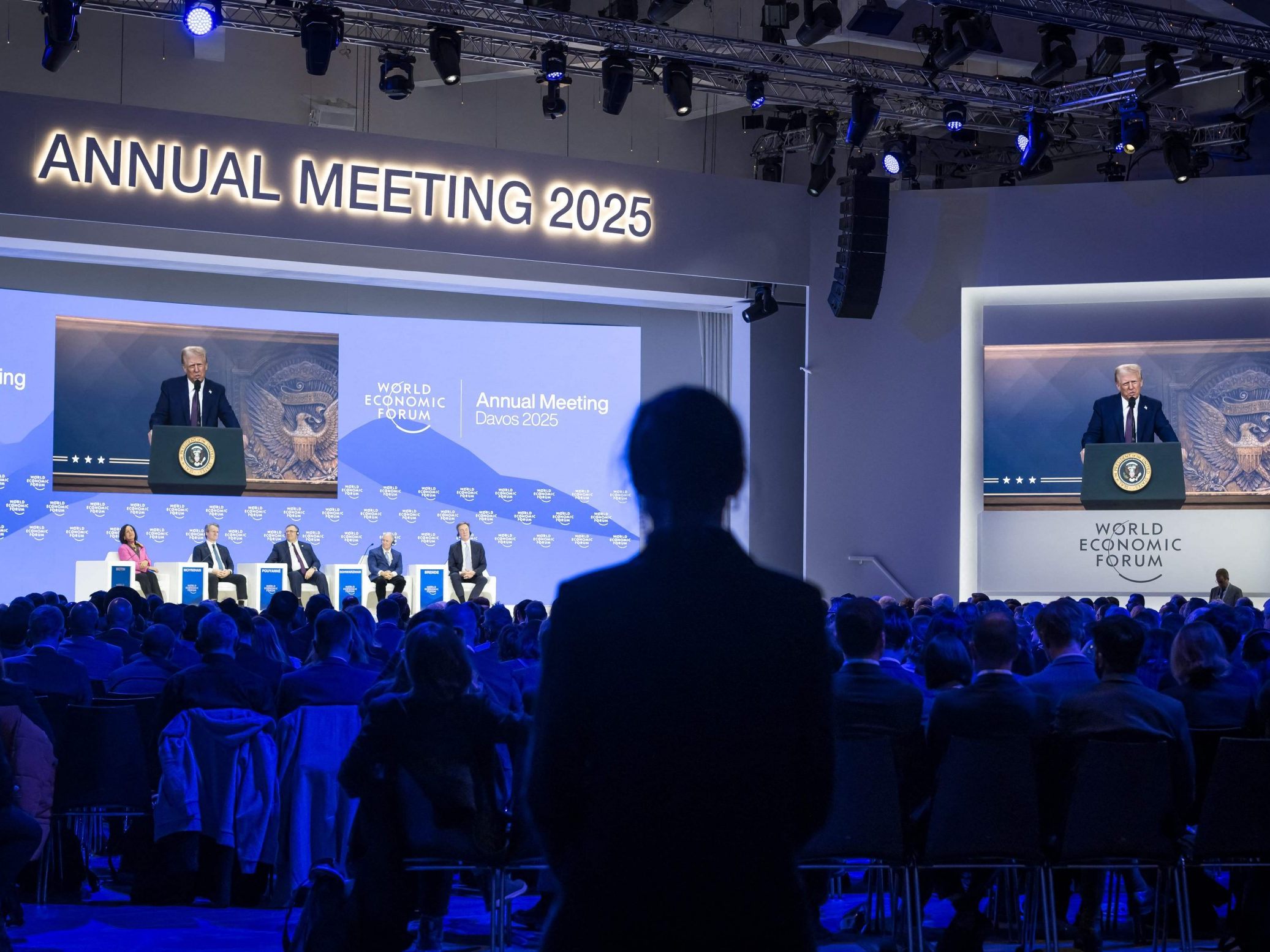 Trump wurde beim Weltwirtschaftsforum in Davos live zugeschaltet.