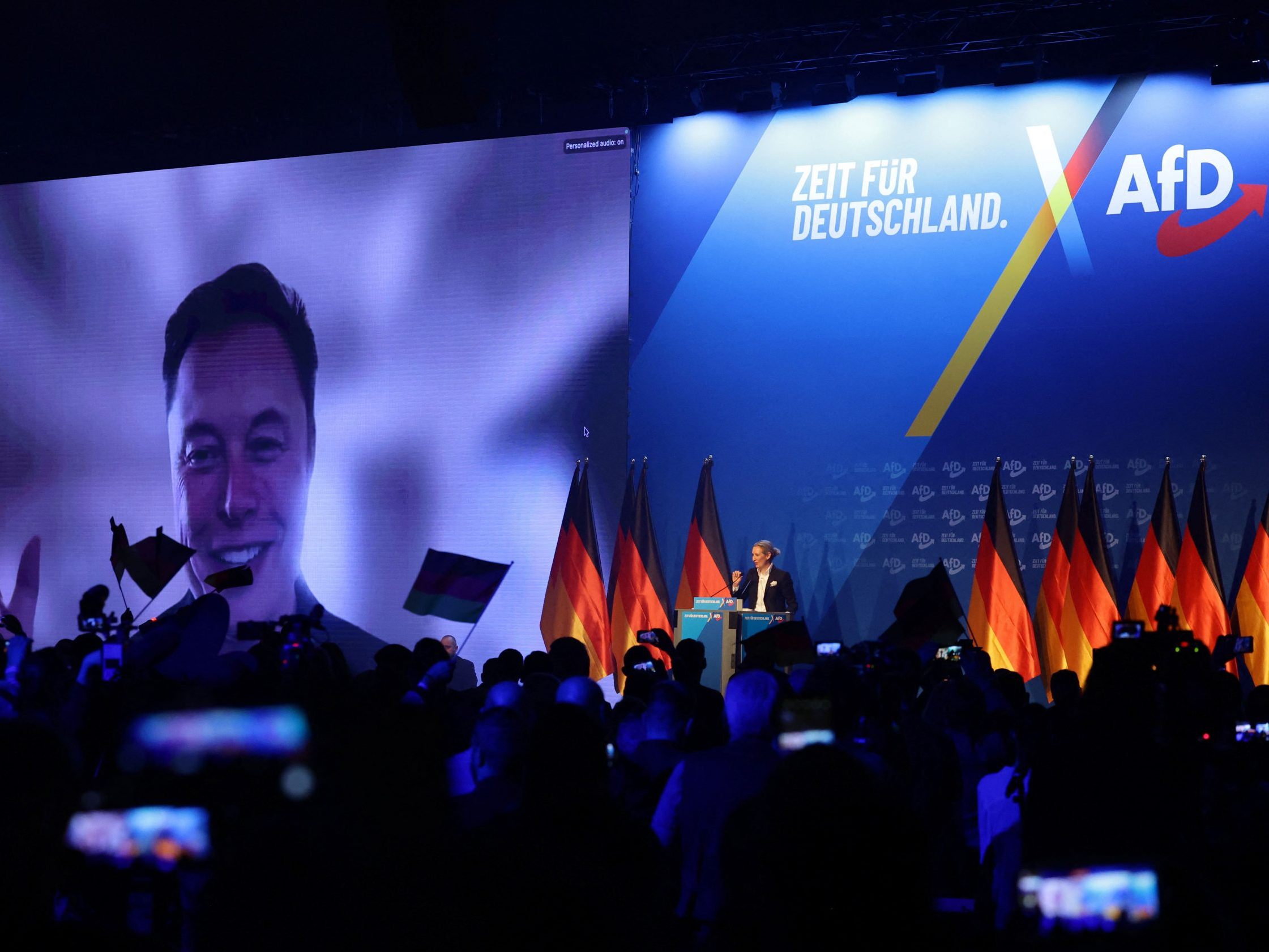 Musk wurde bei AfD-Wahlkampshow zugeschaltet. Musk wurde bei AfD-Wahlkampshow zugeschaltet.