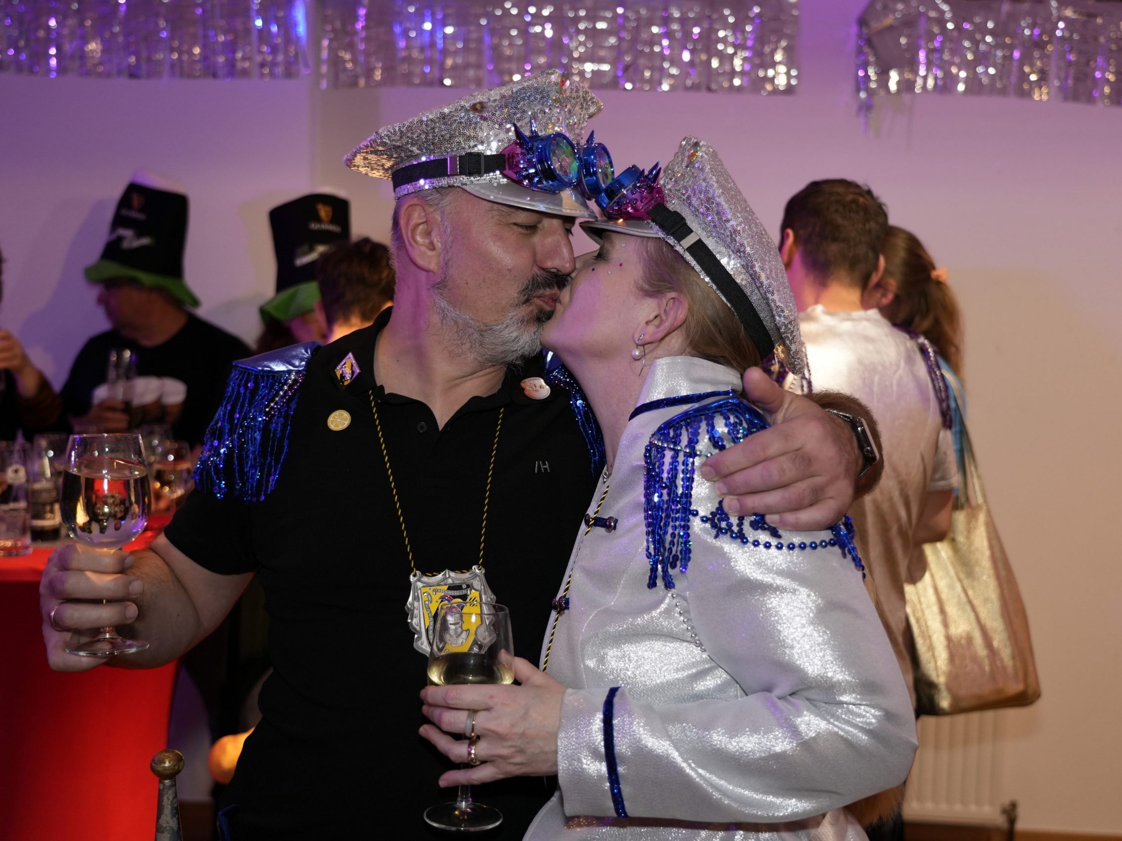 Hörbranzer Prinzenpaar präsentiert erstmals ihre Show beim Raubritterball 2025 Hörbranzer Prinzenpaar präsentiert erstmals ihre Show beim Raubritterball 2025