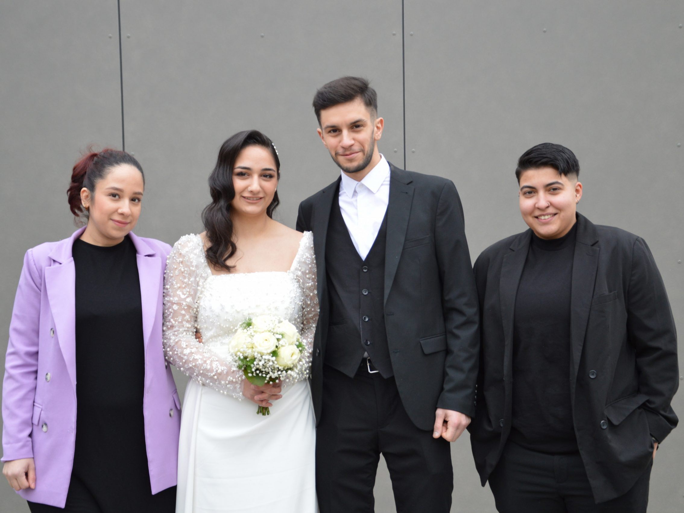 Aleyna Arslan und Fatih Balkaya gaben sich bei ihrer standesamtlichen Trauung das Eheversprechen. Aleyna Arslan und Fatih Balkaya gaben sich bei ihrer standesamtlichen Trauung das Eheversprechen.