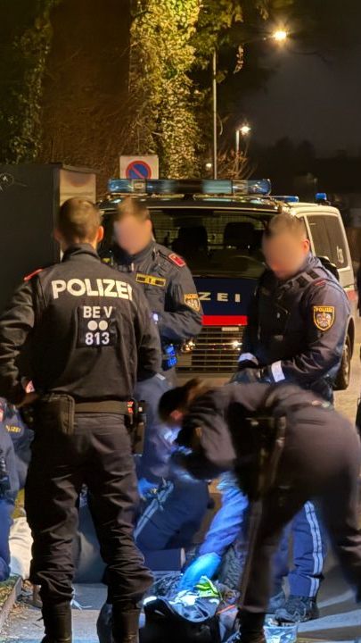 Die Festnahme vor Ort.