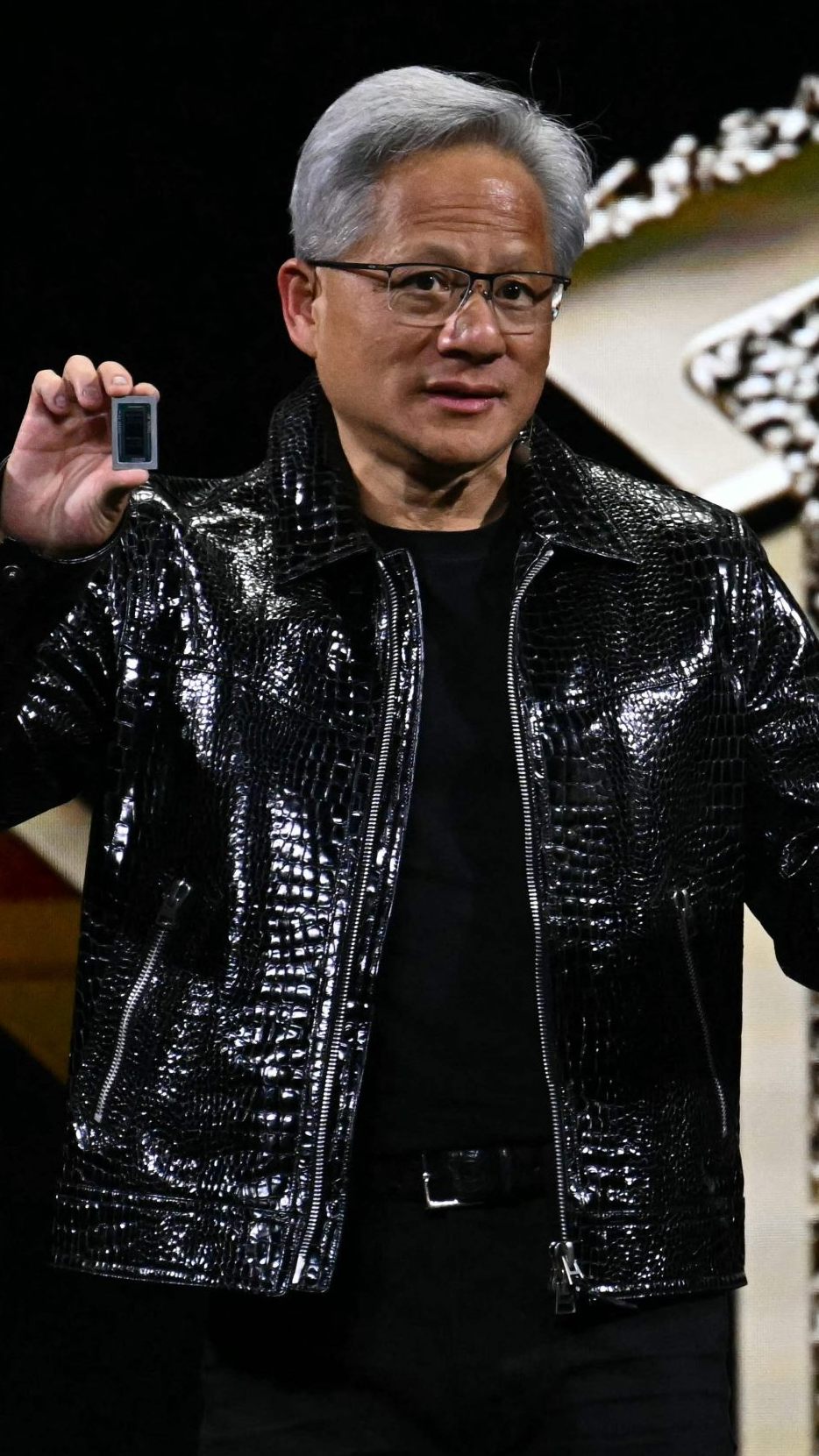 Nvidia CEO Jensen Huang bei einer Präsentation im Jänner 2025.