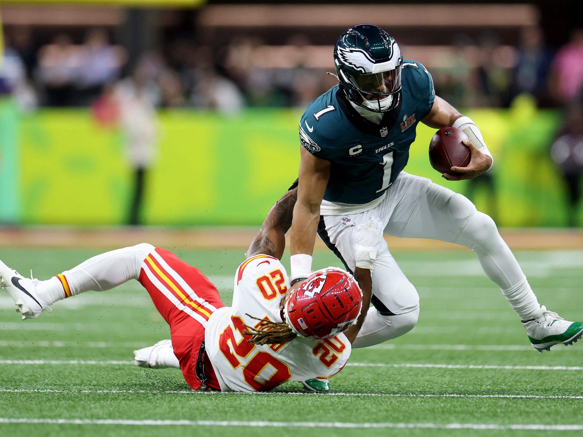 Eagles-Quarterback Jalen Hurts wurde auch als MVP des Spiels ausgezeichnet.
