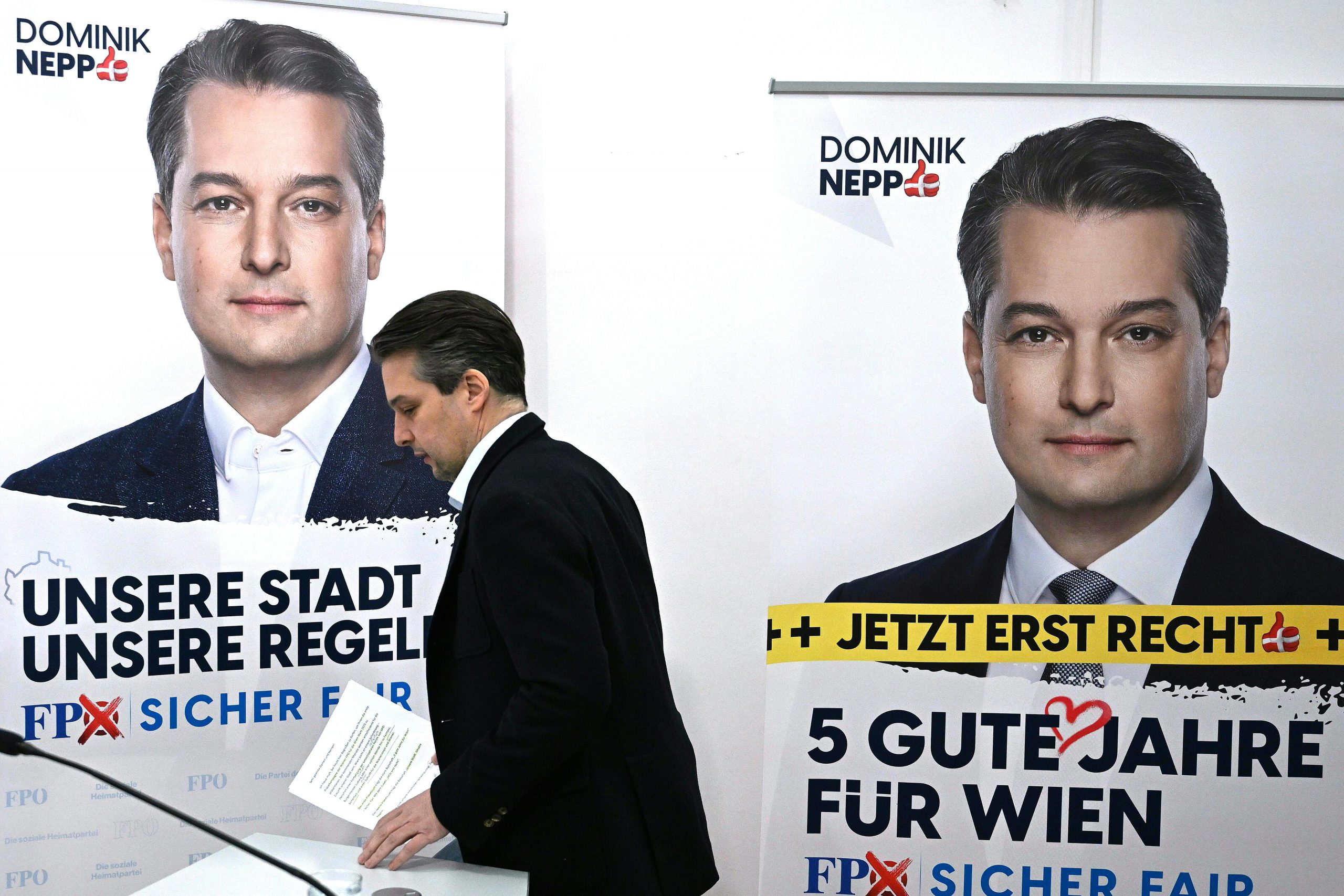 ©APA/ROLAND SCHLAGER