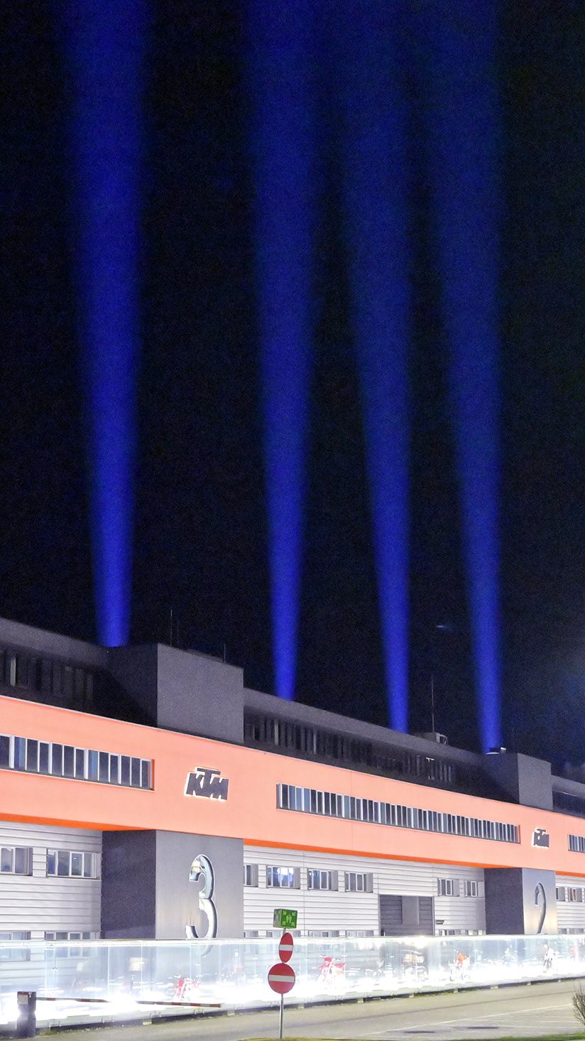 Beleuchtung bei KTM-Werk in Mattighofen.