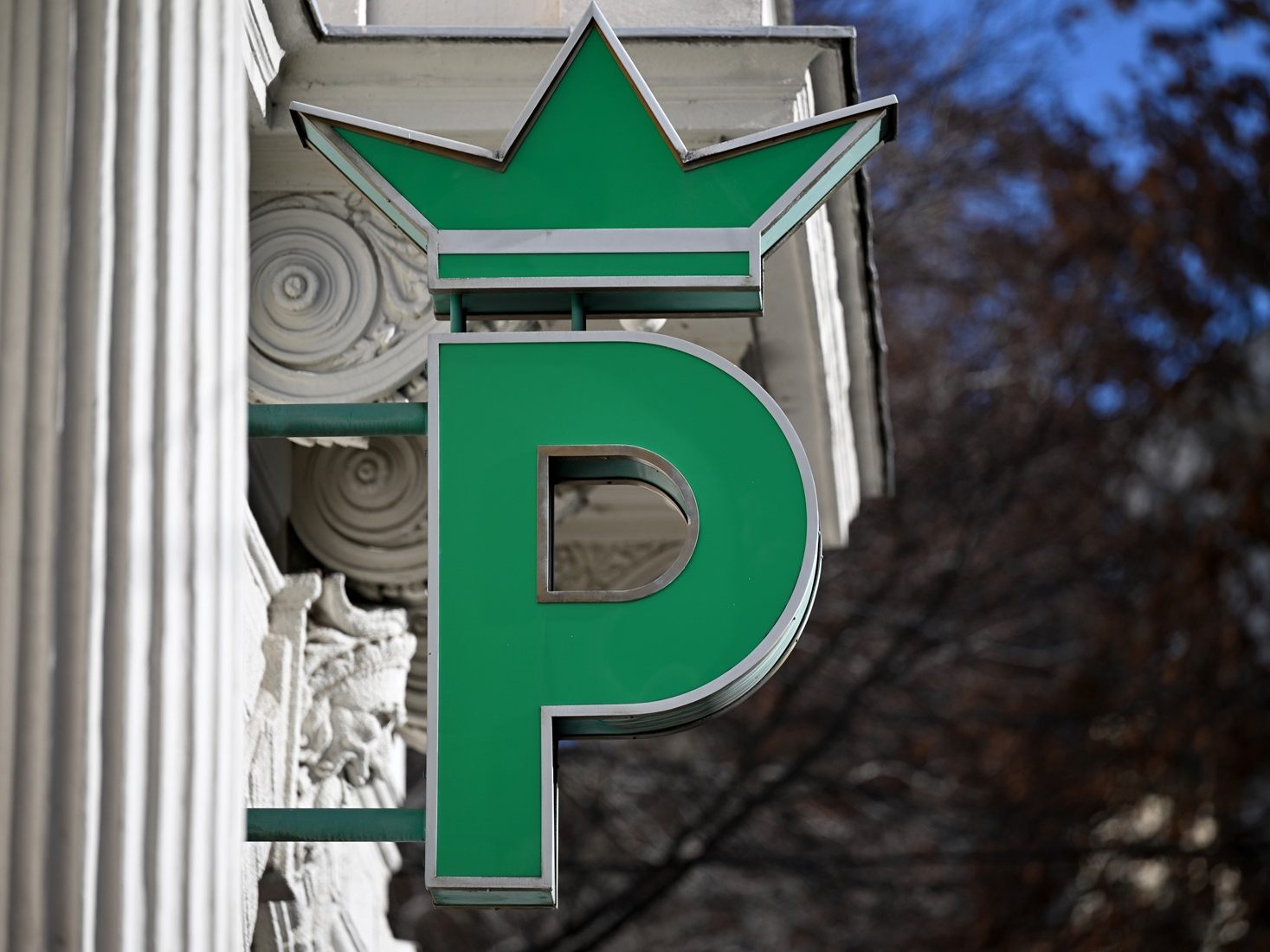 Seine grünen Gutschein-Münzen nimmt Palmers inzwischen nicht mehr an. Seine grünen Gutschein-Münzen nimmt Palmers inzwischen nicht mehr an.