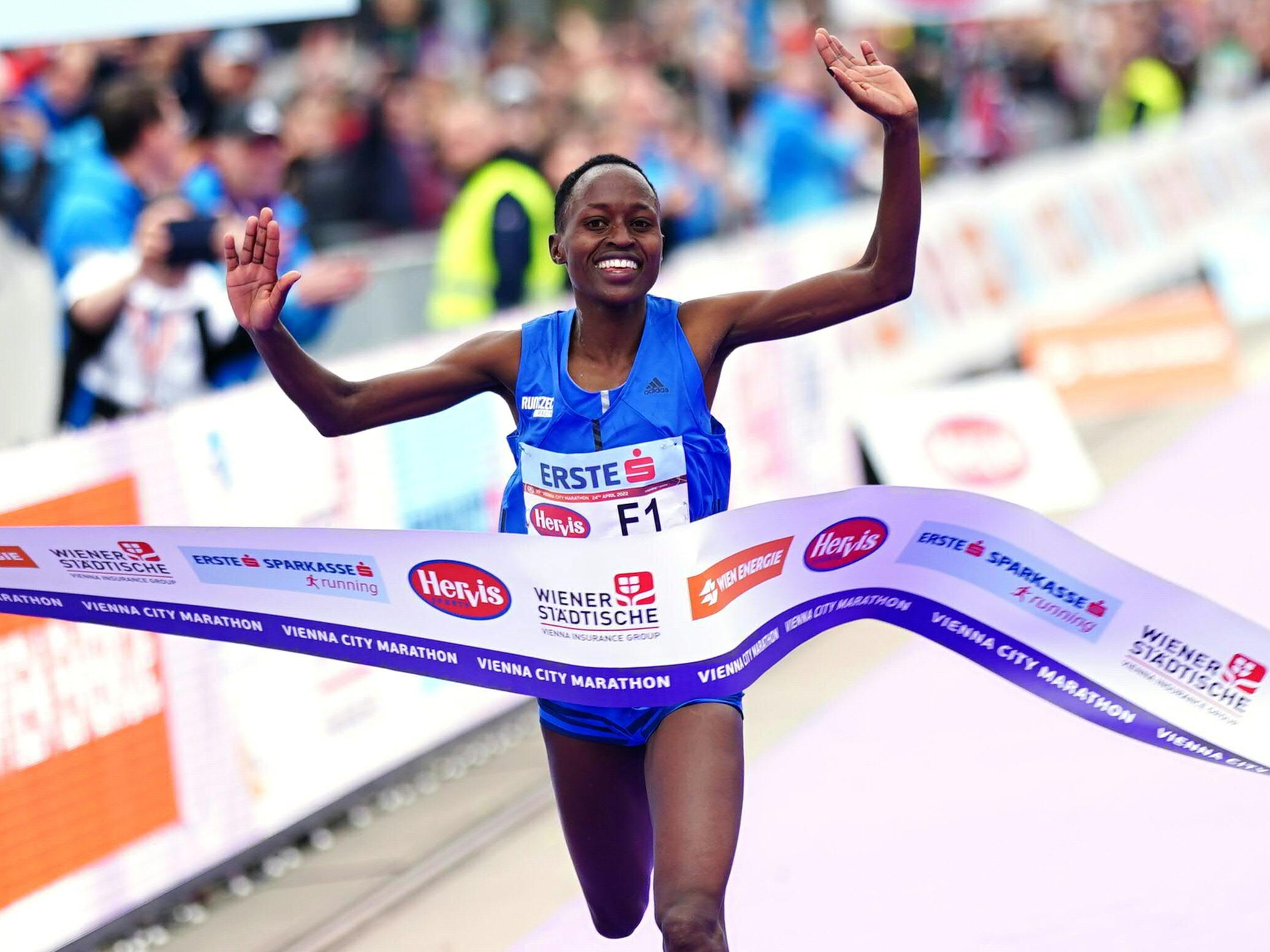 Streckenrekordhalterin Chepkirui ist beim VCM 2025 wieder am Start. Streckenrekordhalterin Chepkirui ist beim VCM 2025 wieder am Start.