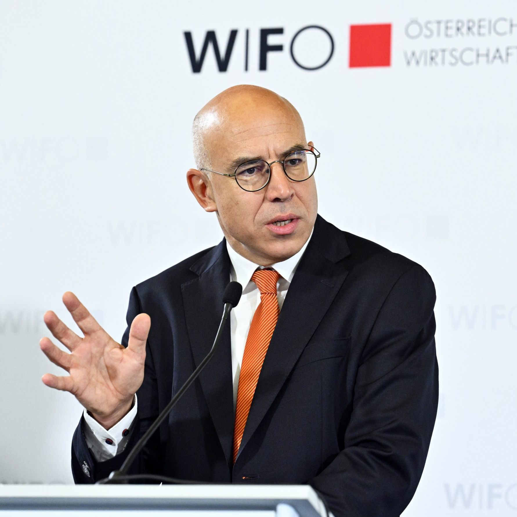 Wifo-Chef Felbermayr befürchtet empfindliche Auswirkungen von Trumps Zöllen.