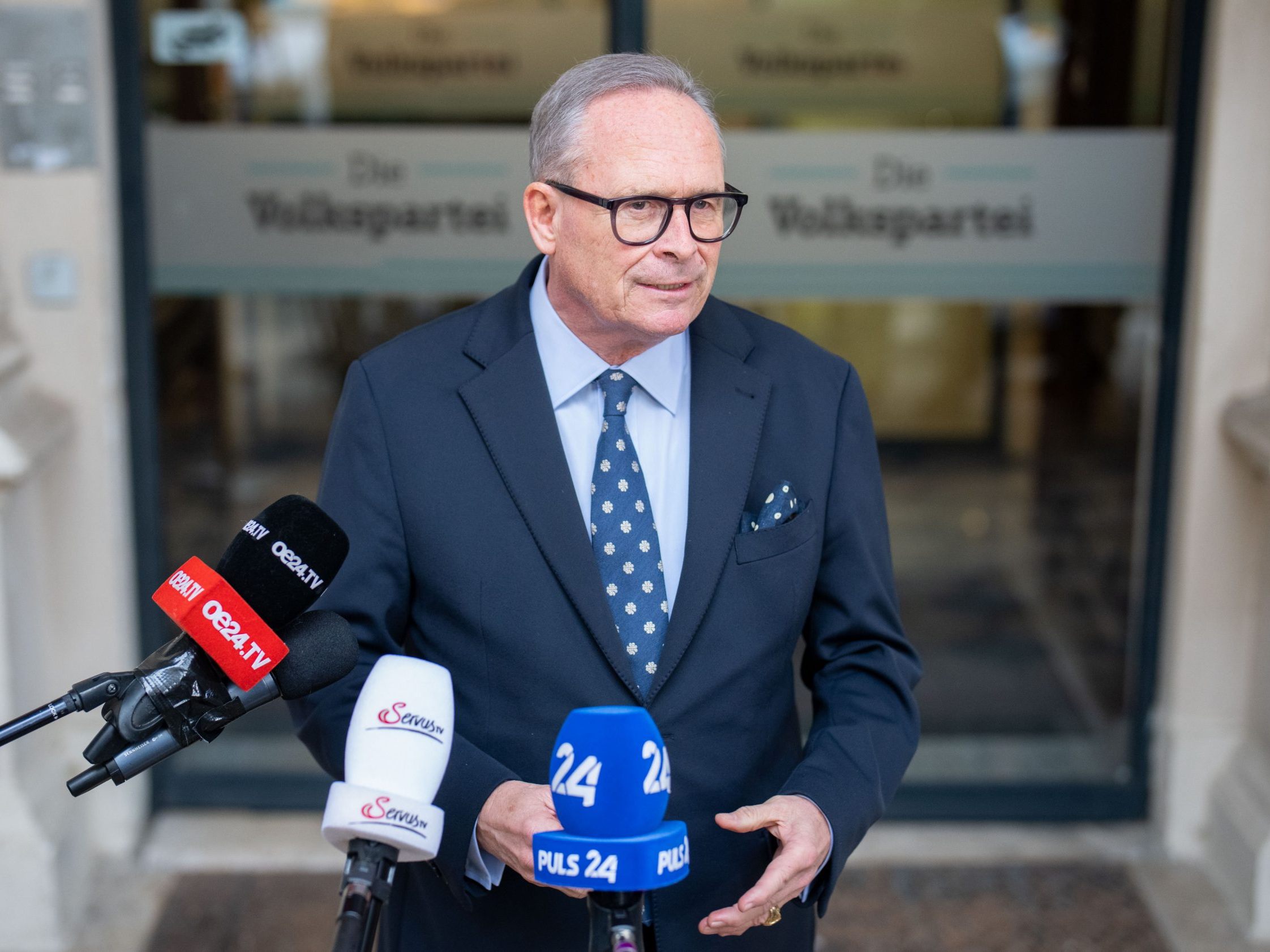 Nun sei der Bundespräsident am Wort, wie es weiter gehe, so Wiens ÖVP-Chef Mahrer.