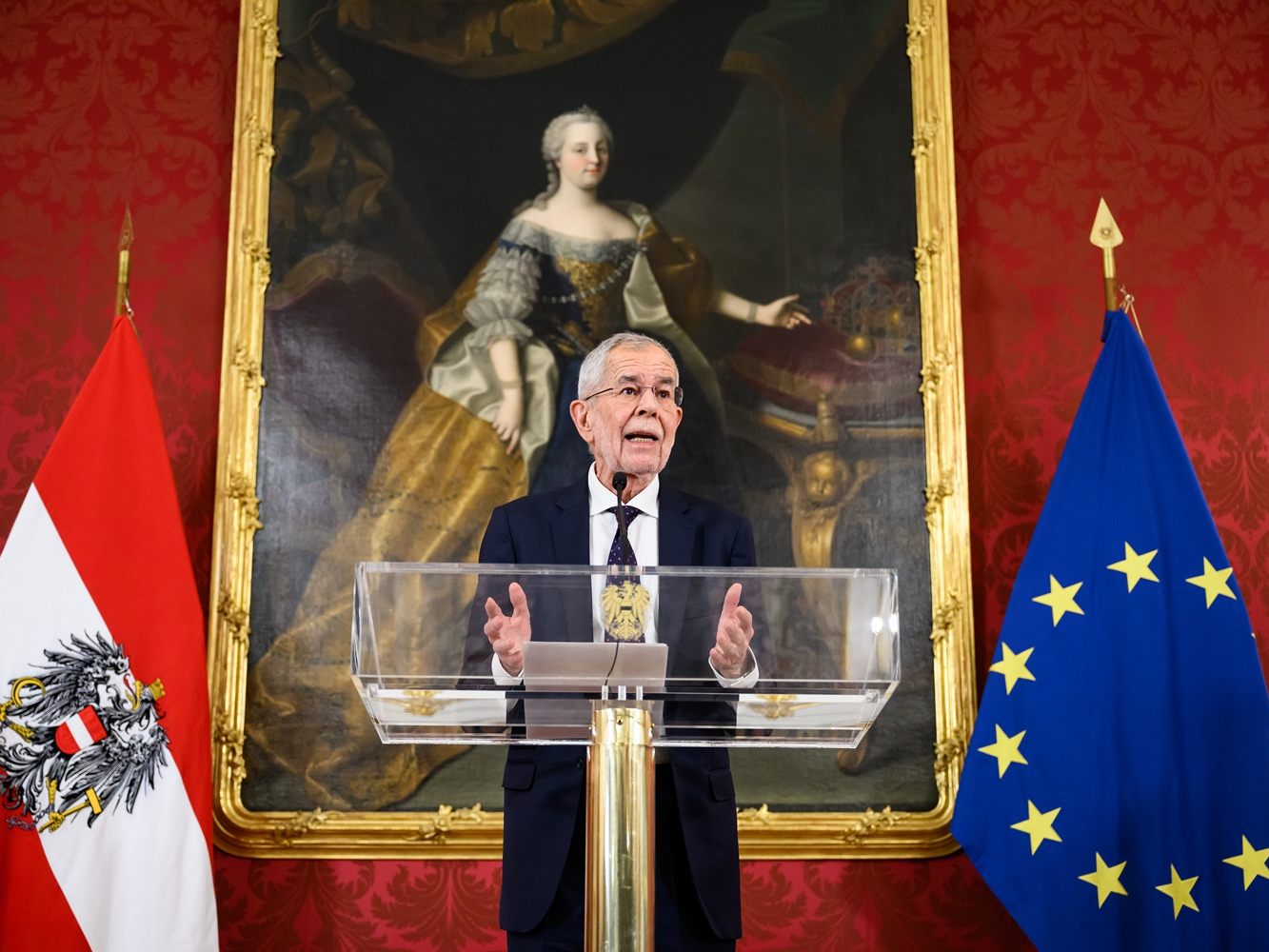 Van der Bellen blickte nach erfolglosen Koalitionsverhandlungen in die Zukunft.