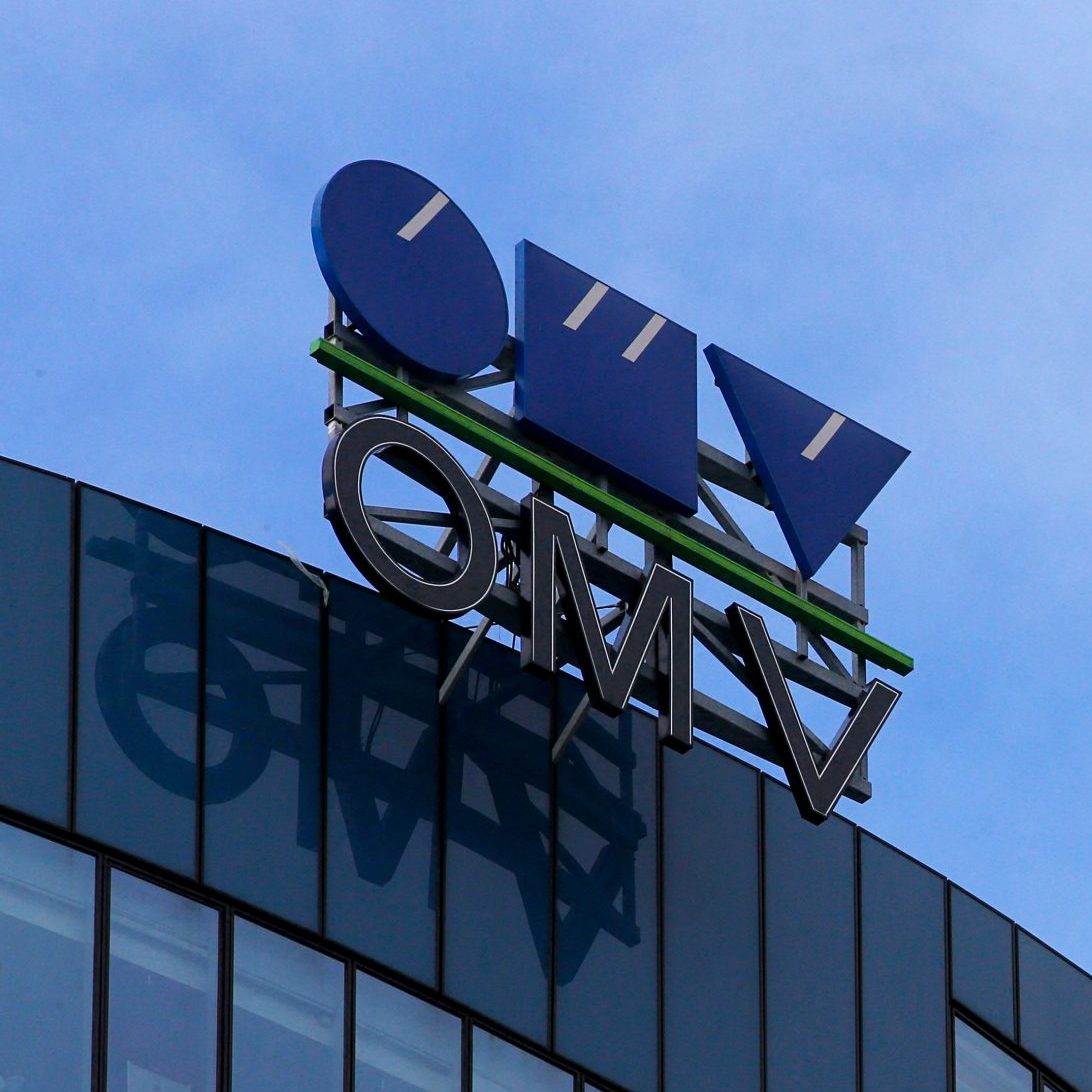 Die OMV schrieb 2024 trotz niedrigerer Öl- und Gaspreise satten Gewinn.