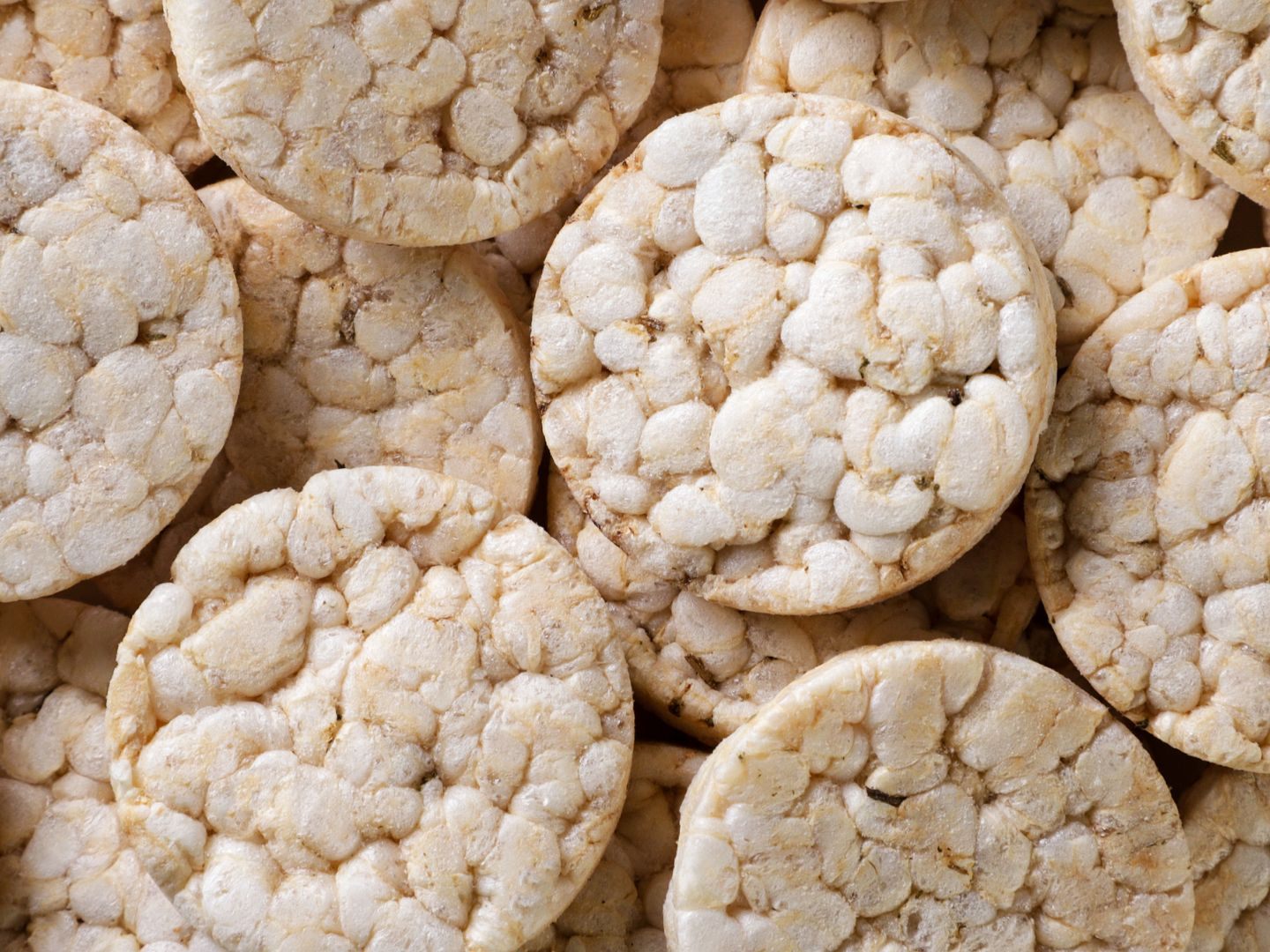 Mais- und Reiswaffeln sind häufig nicht der gesunde Snack, den sich die Konsumenten erwarten.