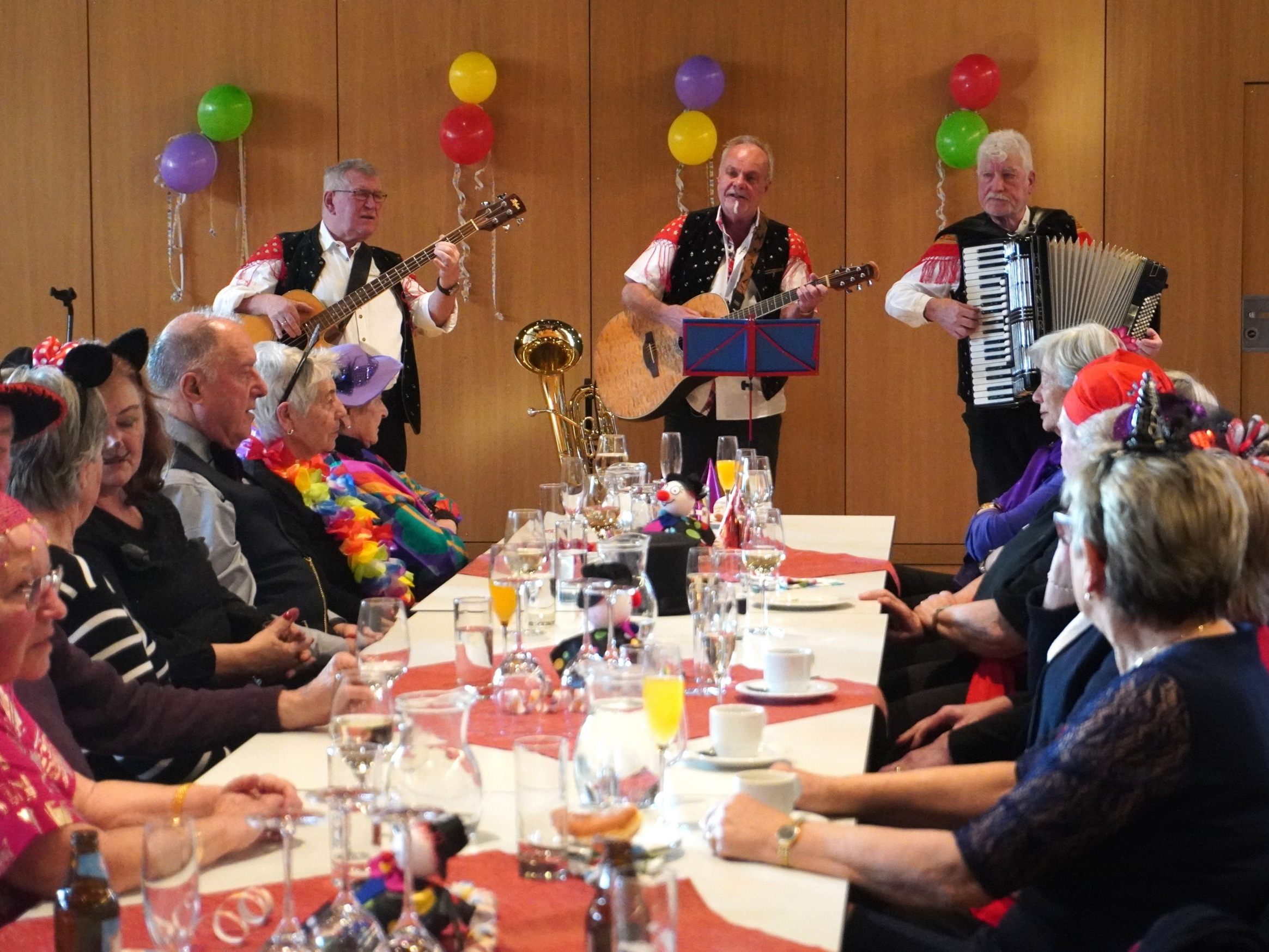 Die Rheintaler brachten Stimmung in den Saal