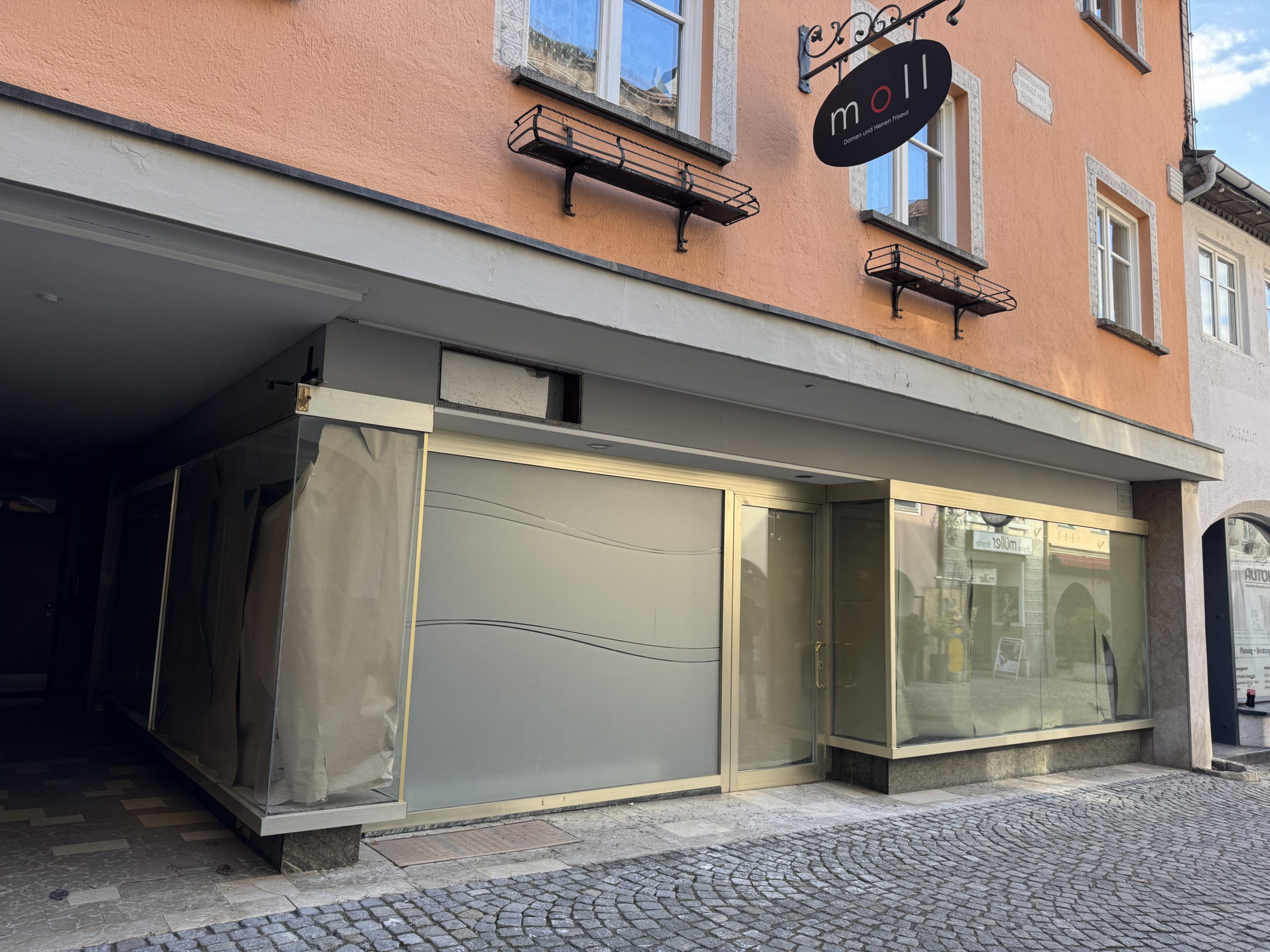 Hier wird "Hingucker Homme" seinen Platz bekommen. Hier wird "Hingucker Homme" seinen Platz bekommen.