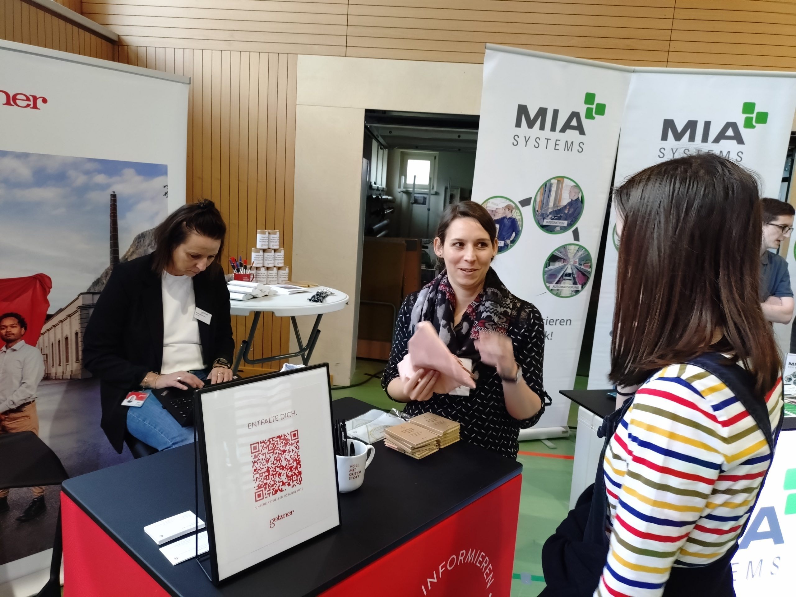 Die Jobmesse wurde sowohl von den Ausstellern als auch von den Schülerinnen und Schülern als voller Erfolg bewertet.
