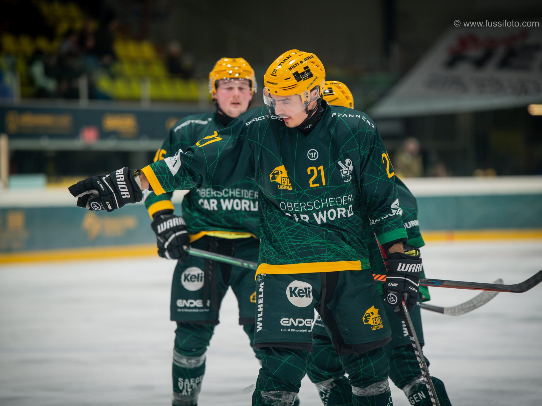 EHC Stürmer Lucas Haberl zeigt den Weg Richtung Finale EHC Stürmer Lucas Haberl zeigt den Weg Richtung Finale