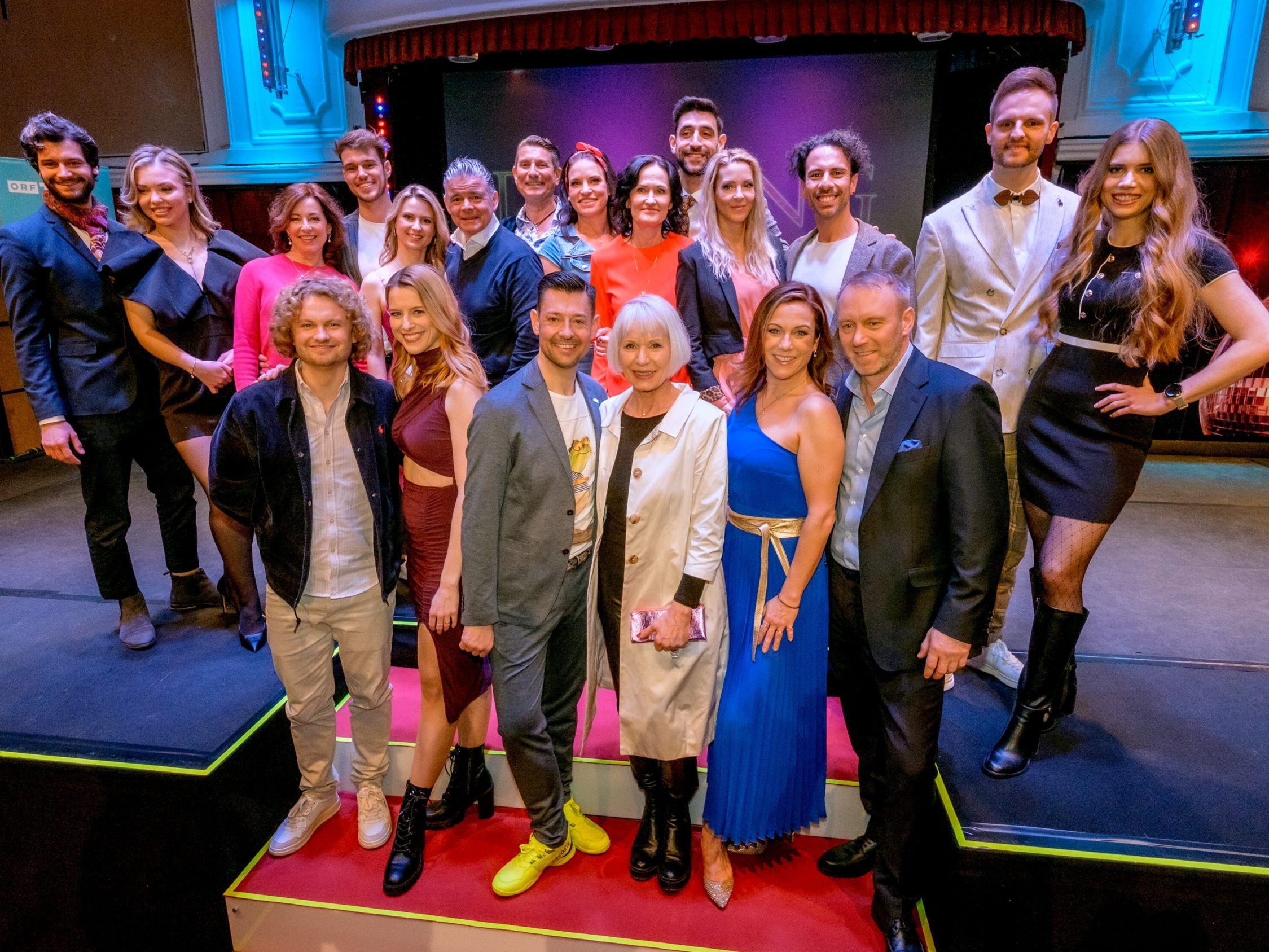 Die Tanzpaare der 16. Staffel "Dancing Stars". Die Tanzpaare der 16. Staffel "Dancing Stars".