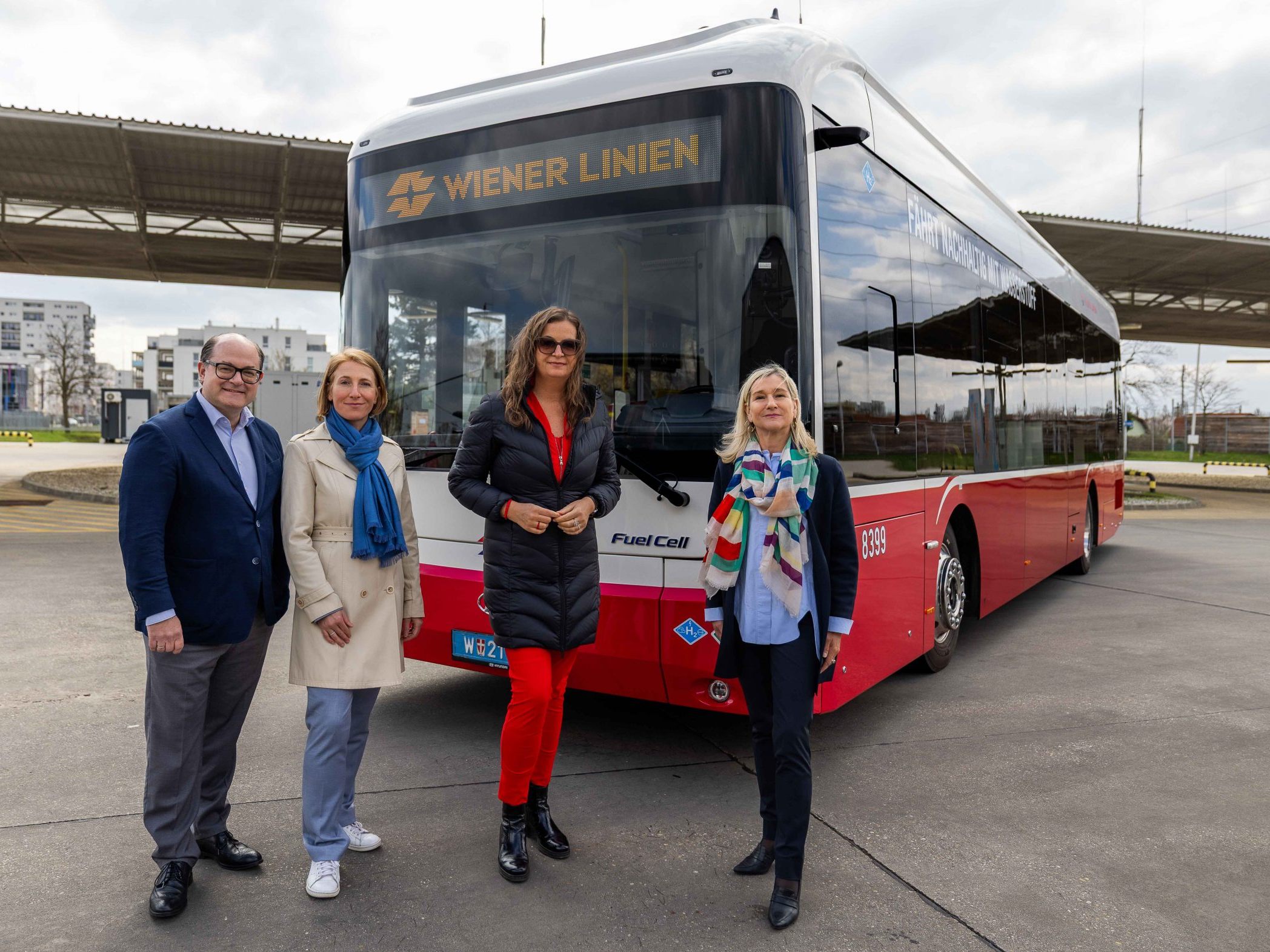 Wasserstoff-Bus Weltpremiere in Wien.