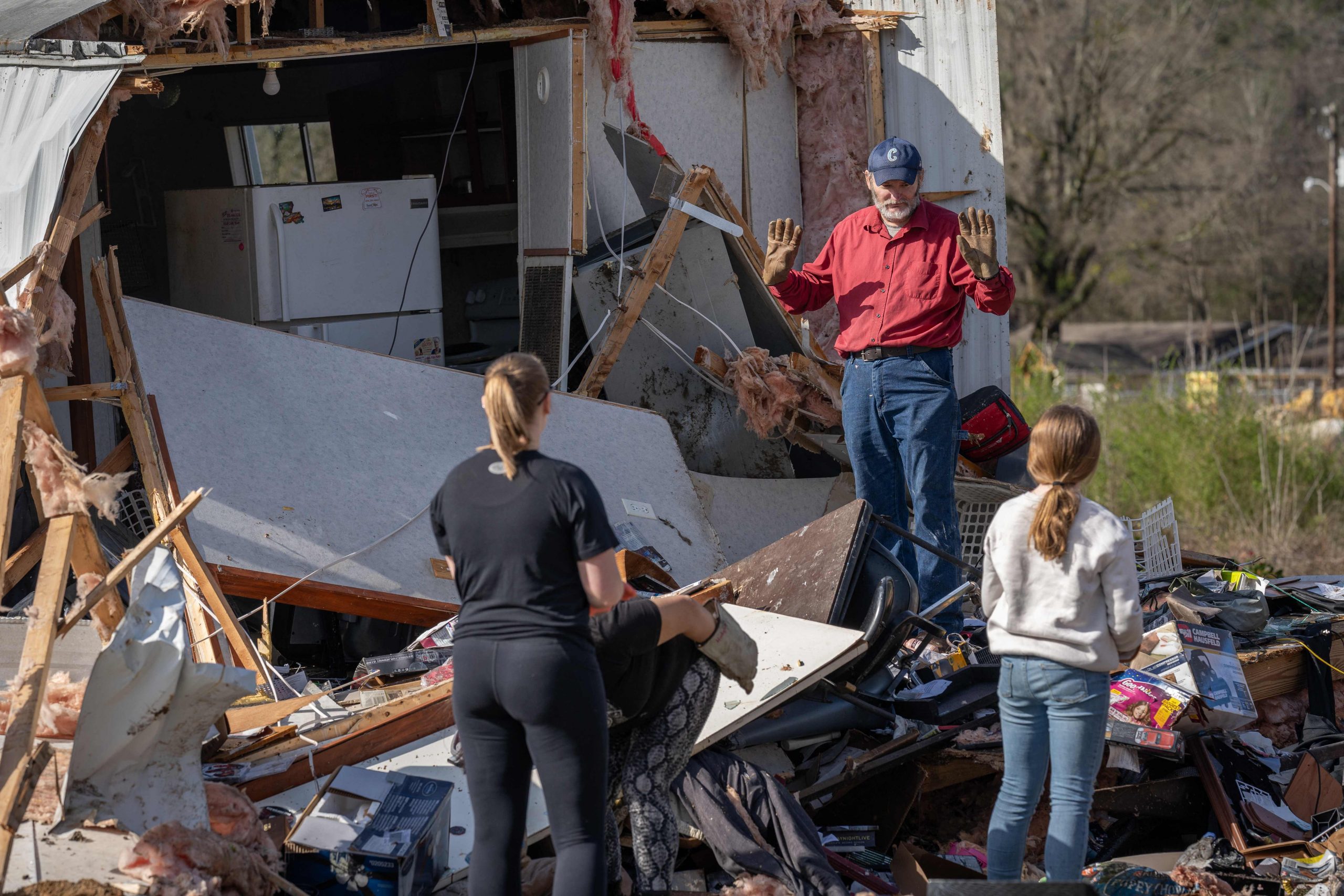 US-TORNADO-HITS-TOWN-OF-CALERA,-ALABAMA