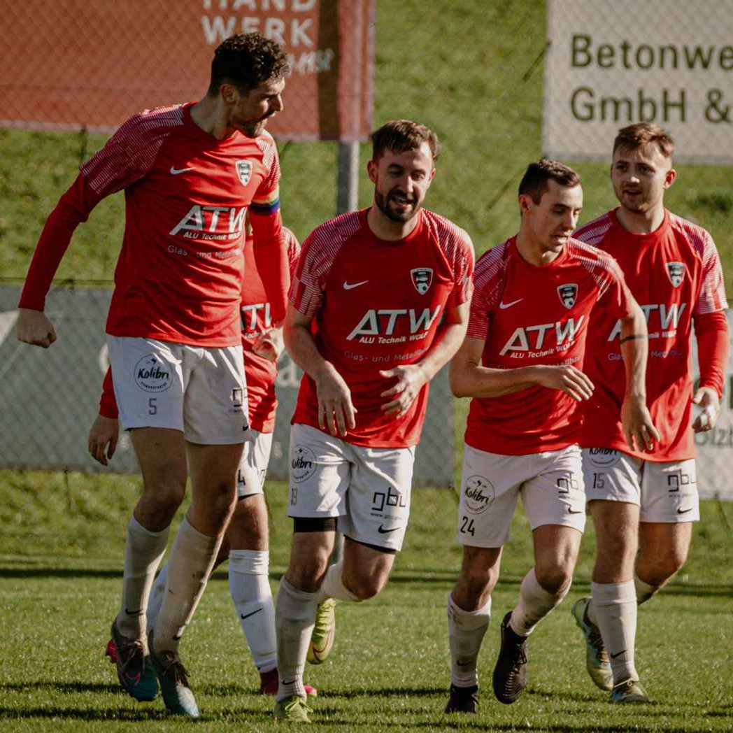 FC Schwarzach hat heuer noch kein Spiel verloren.