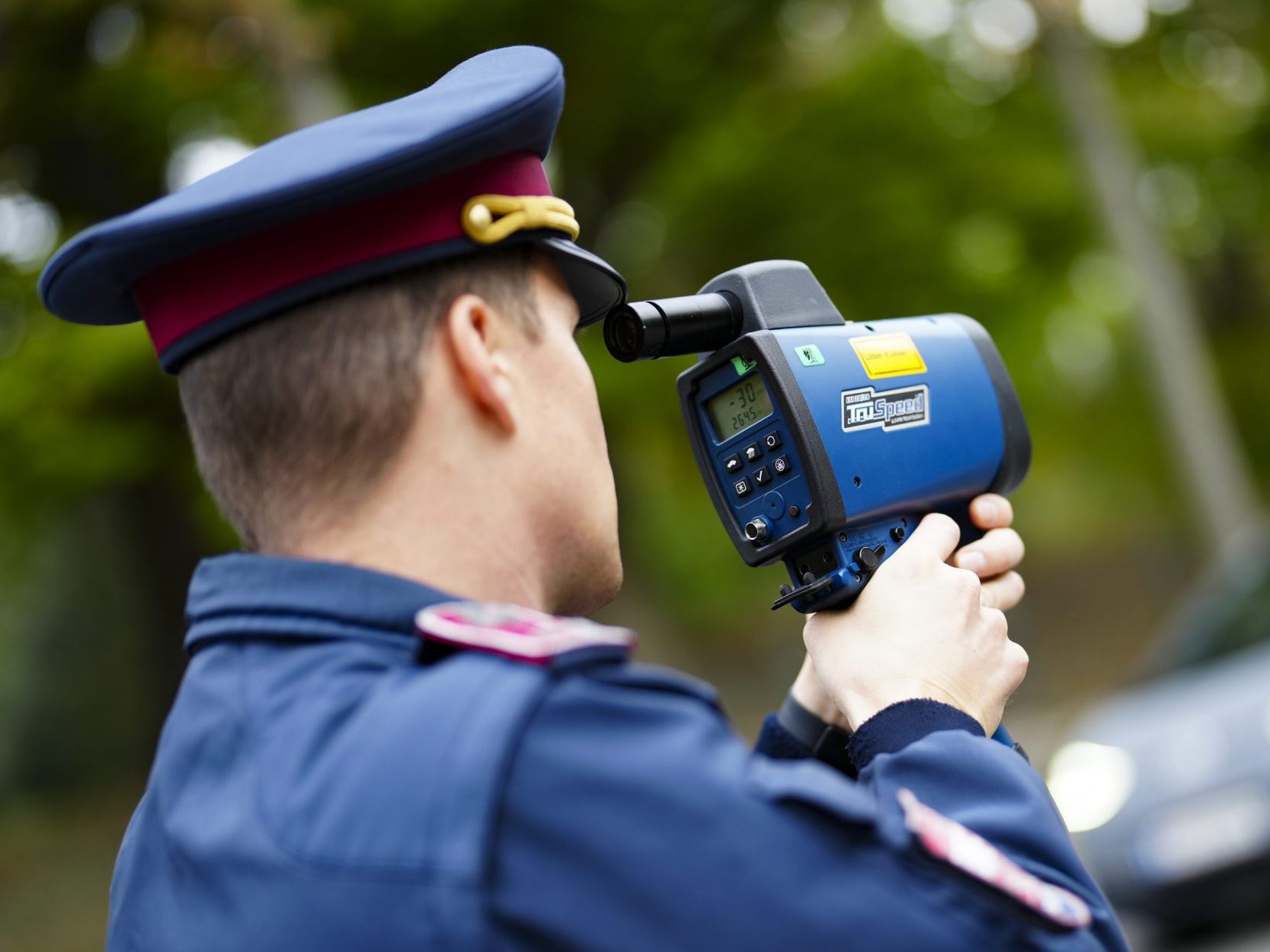 Der Polizei ging ein Raser mit 127 km/h ins Netz. Der Polizei ging ein Raser mit 127 km/h ins Netz.