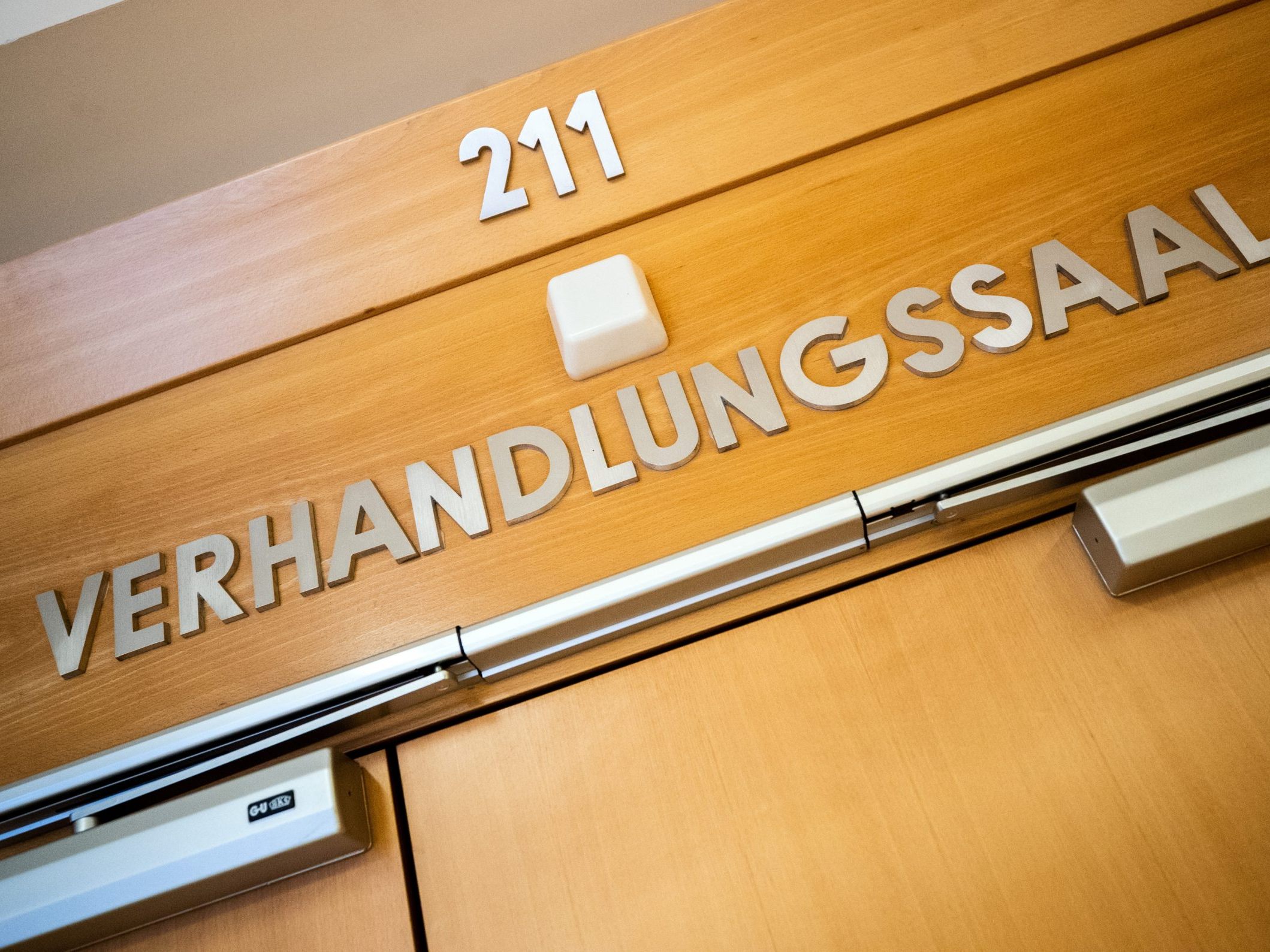 Ungewöhnlicher Strafprozess gegen einen Ex-Rechtspraktikanten.