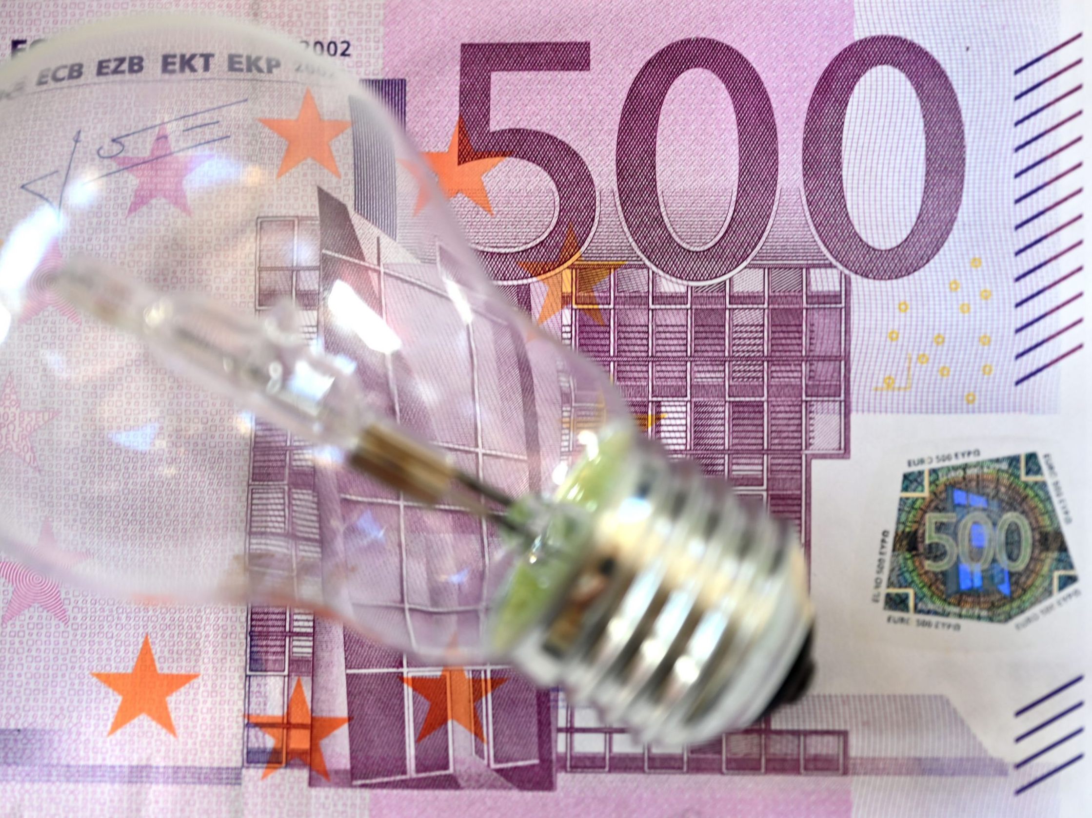 Die Sonderabgabe für Stromerzeuger kommt doch nicht.