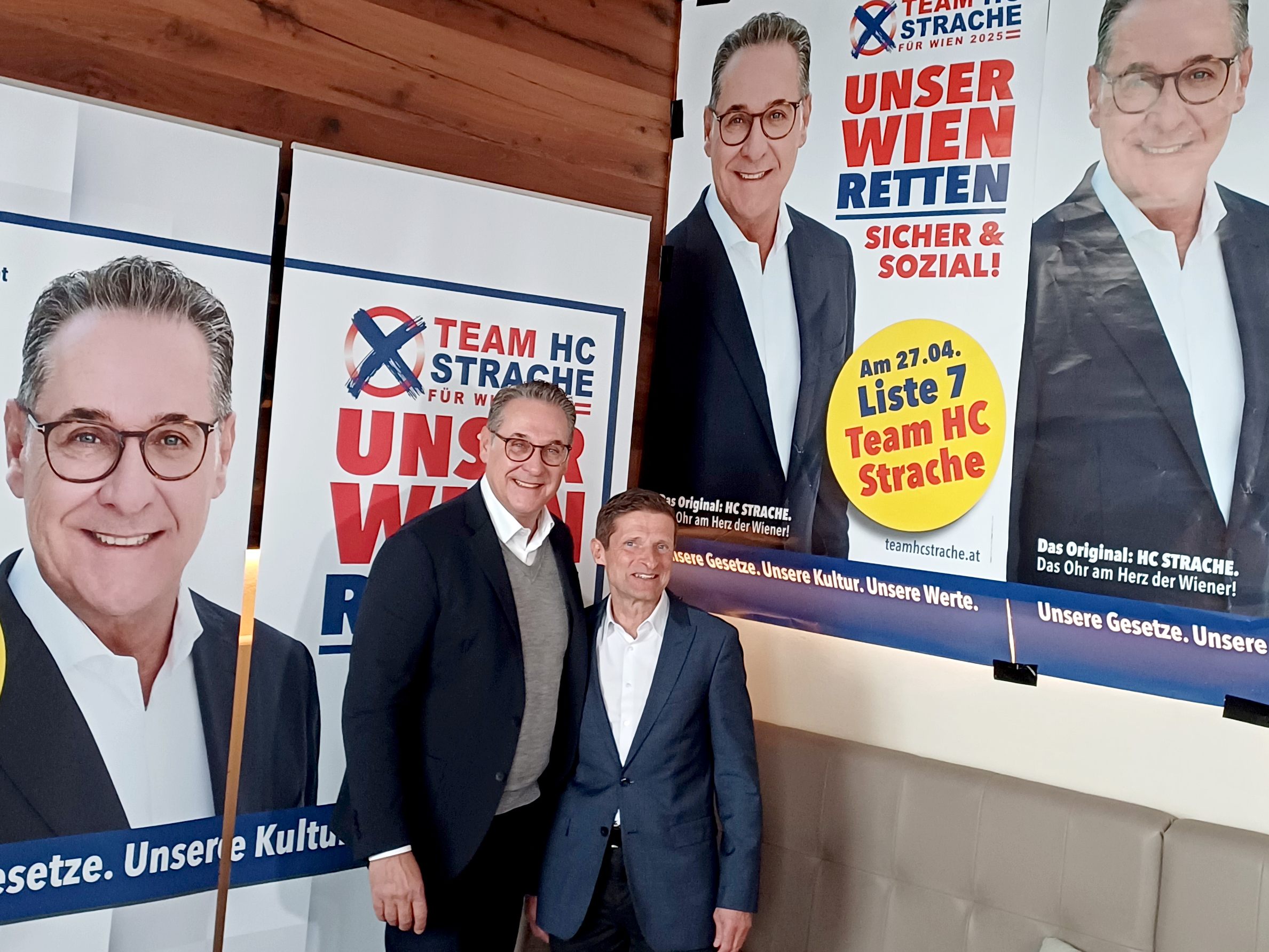 Die Wahlplakate des Teams HC Strache für die Wien-Wahl erinnern an klassische FPÖ-Sujets. Die Wahlplakate des Teams HC Strache für die Wien-Wahl erinnern an klassische FPÖ-Sujets.