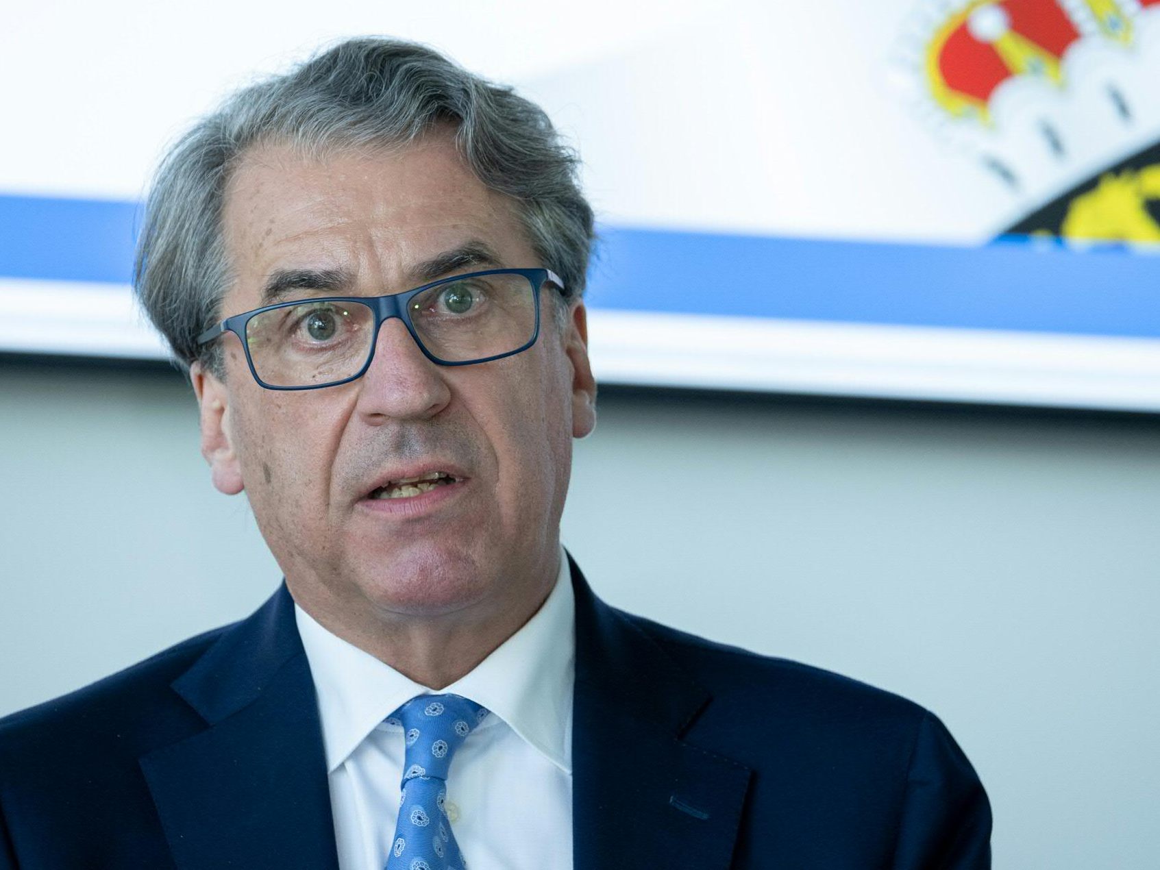 Stefan Pierer legt sein Vorstandsmandat zurück. Stefan Pierer legt sein Vorstandsmandat zurück.