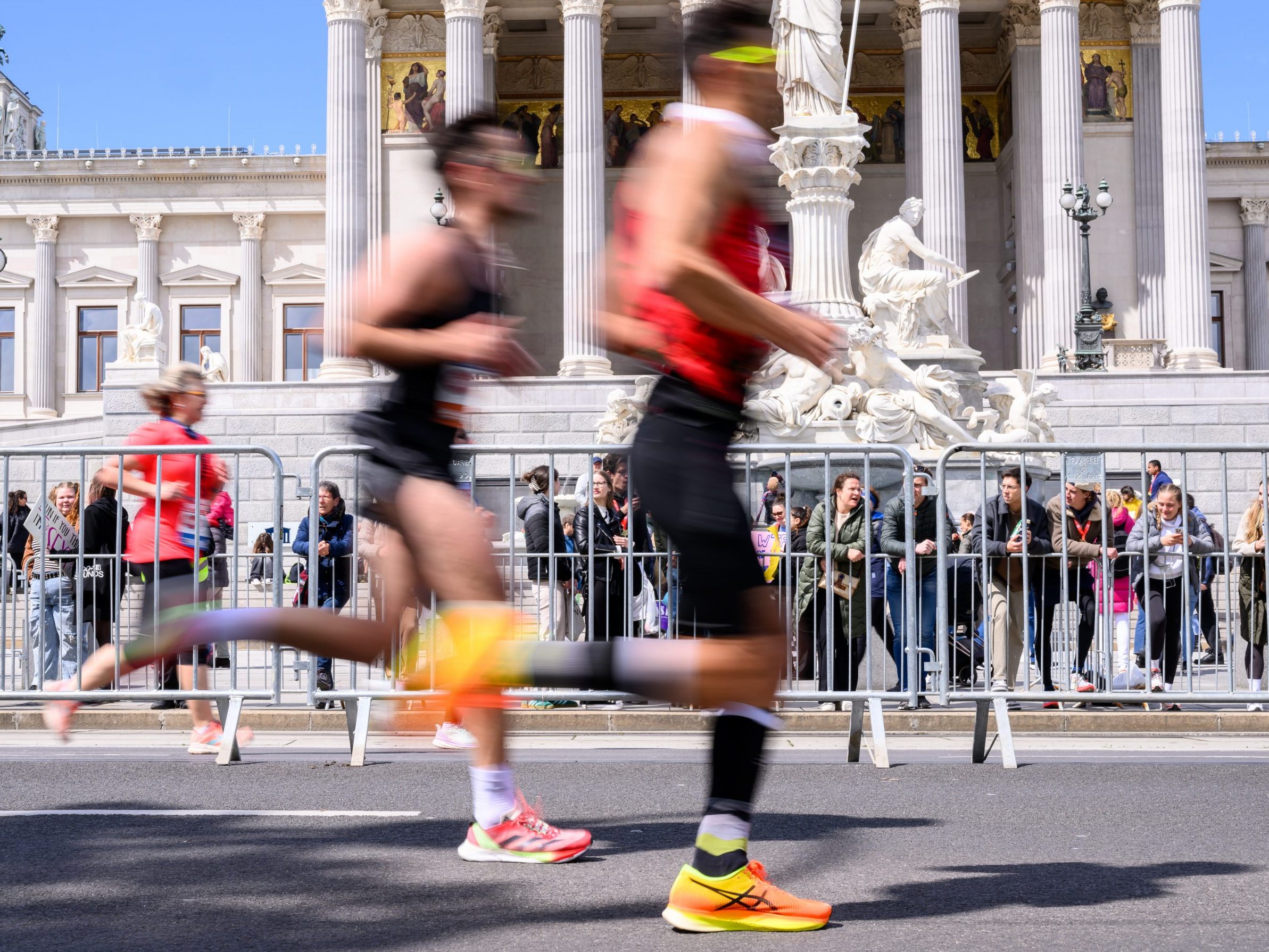 Beim Wien-Marathon 2025 sollen einige Rekorde geknackt werden. Beim Wien-Marathon 2025 sollen einige Rekorde geknackt werden.