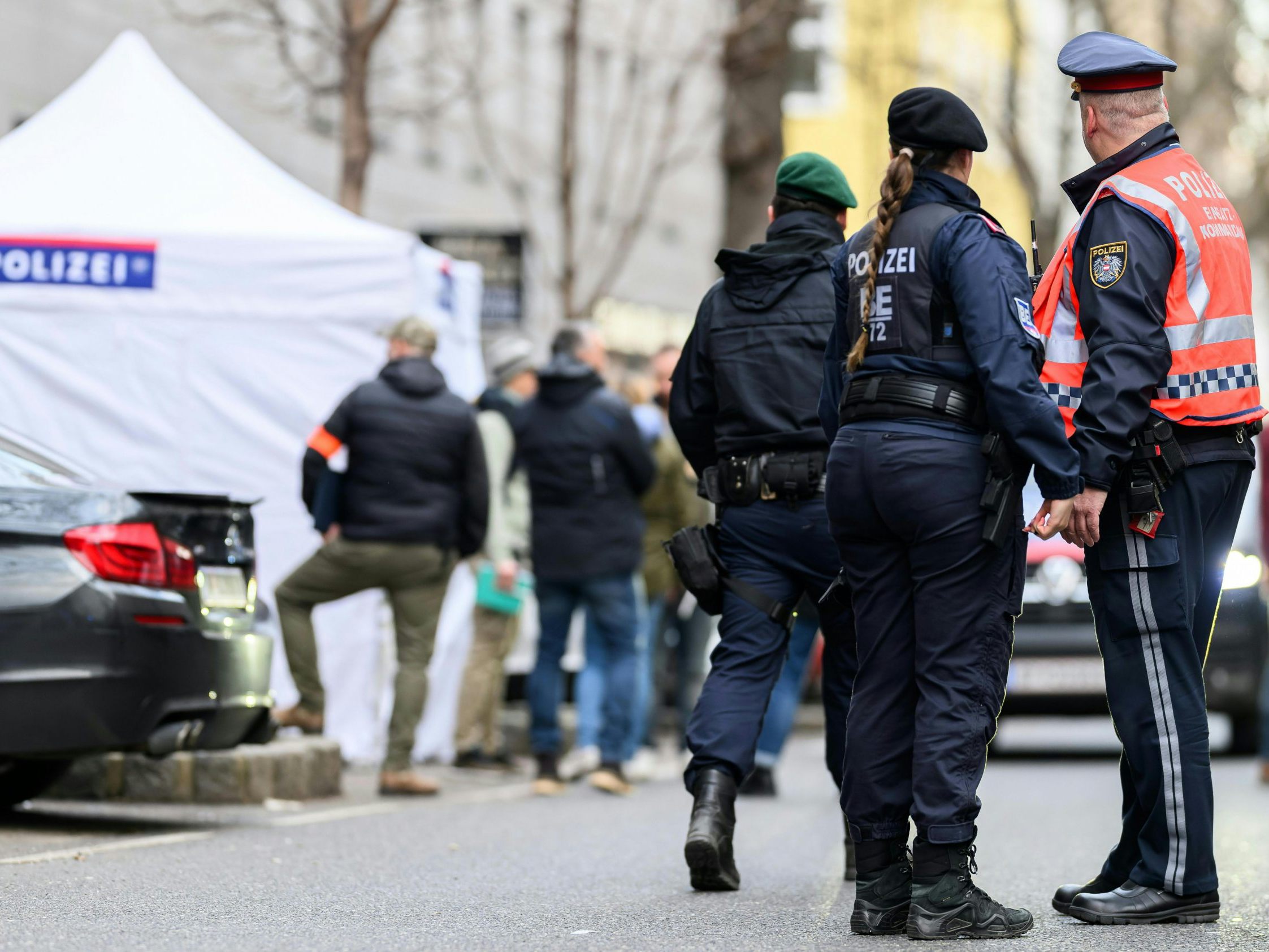 Der Tatverdächtige befindet sich in U-Haft. Der Tatverdächtige befindet sich in U-Haft.