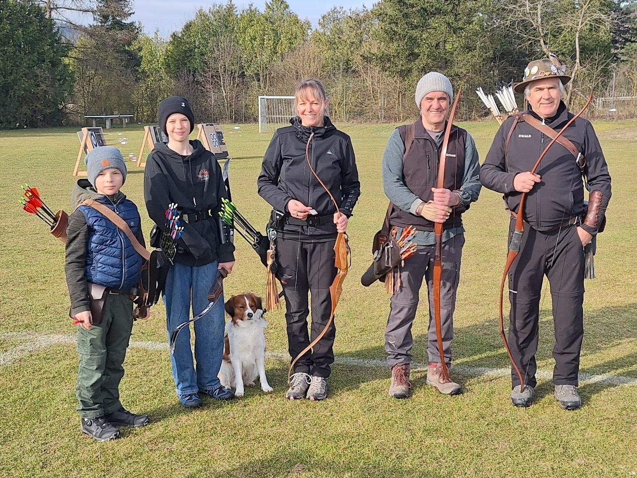 l.n.r Anton,Lukas,Beate,Michael,Ewald