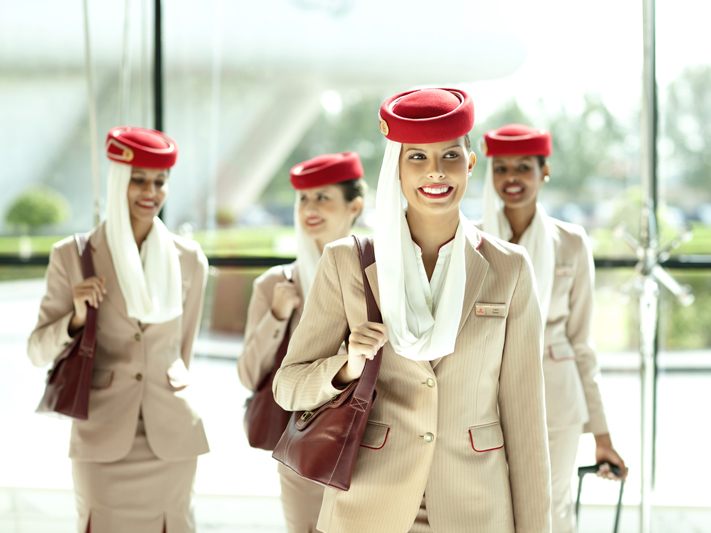 Werde Teil der multinationalen Cabin Crew von Emirates. Werde Teil der multinationalen Cabin Crew von Emirates.
