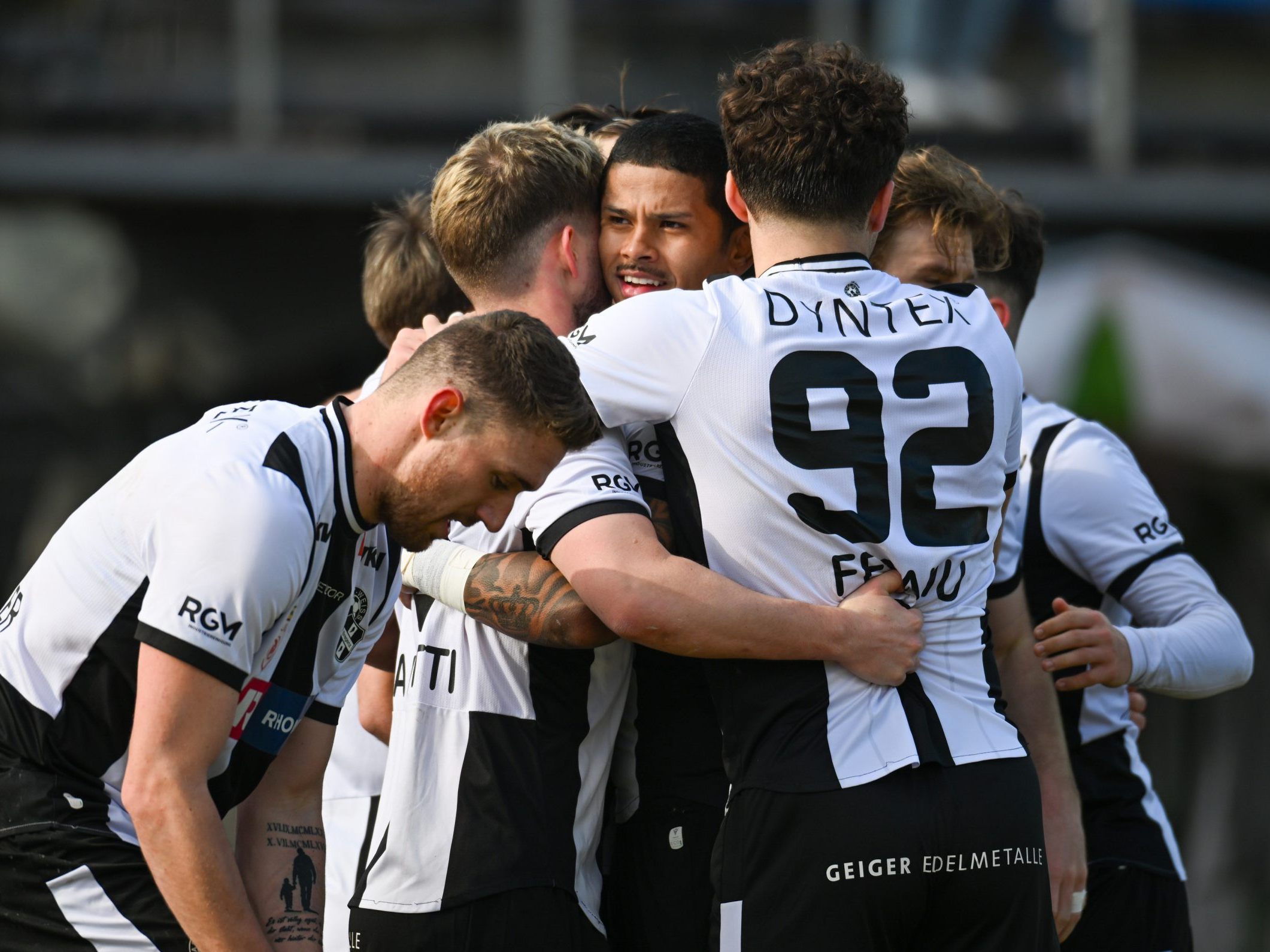 Das Spiel zwischen SW Bregenz und dem FC Lieferung wurde mit 3:0 für die Bregenzer gewertet Das Spiel zwischen SW Bregenz und dem FC Lieferung wurde mit 3:0 für die Bregenzer gewertet
