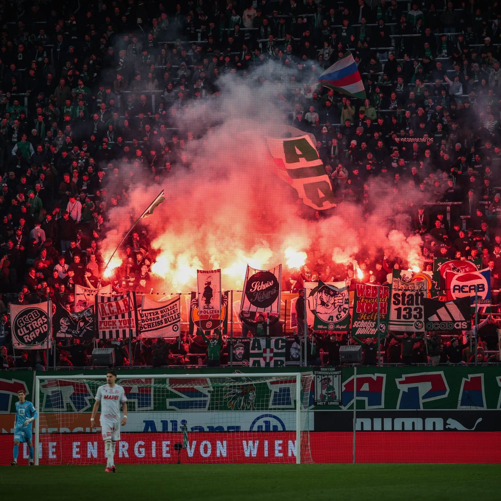 Der Rapid Fanblock im Heimspiel gegen den GAK