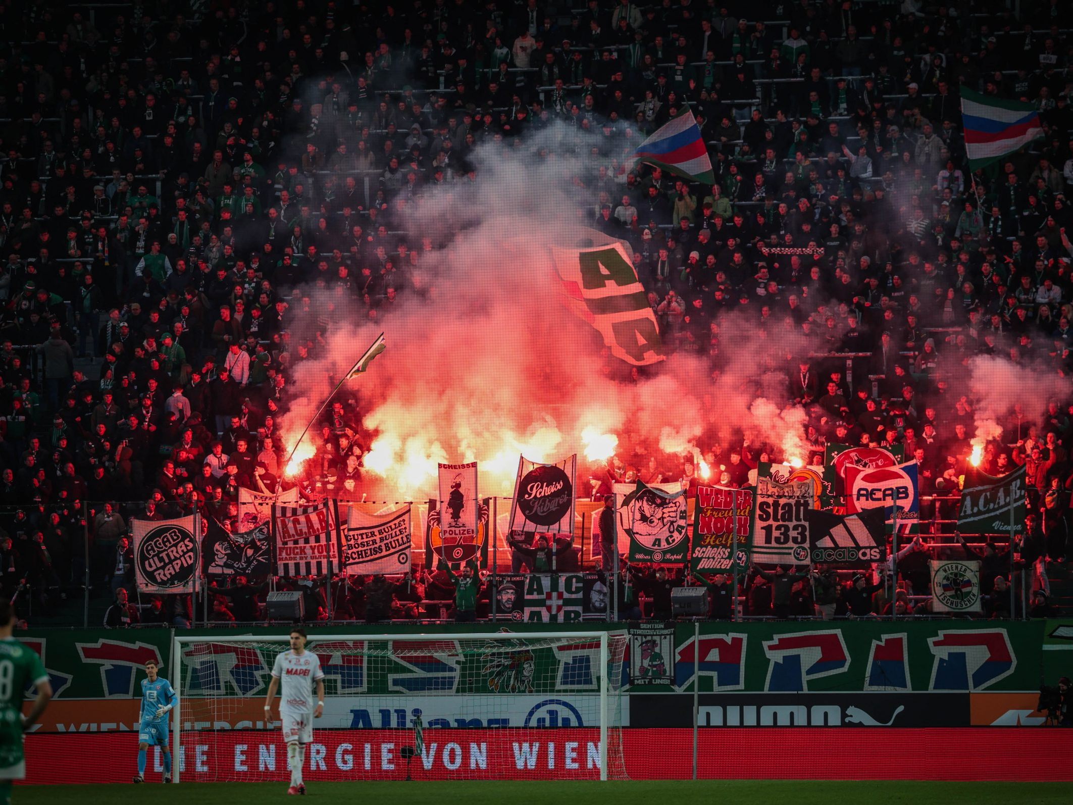 Der Rapid Fanblock im Heimspiel gegen den GAK