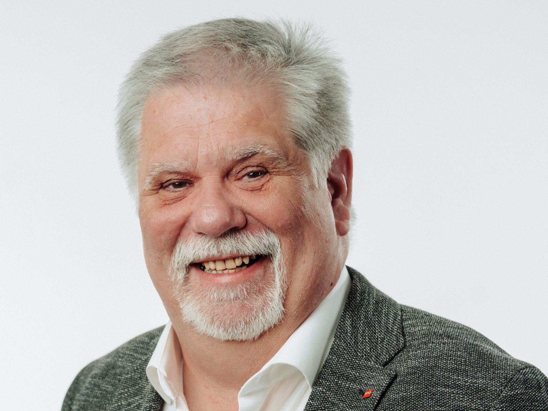 Günter Zechner, Bürgermeisterkandidat für Hohenems, setzt auf Bürgernähe, Nachhaltigkeit und eine transparente Stadtpolitik.