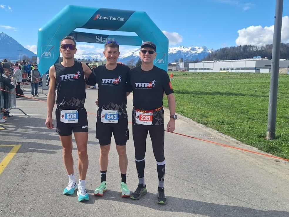 Das TRT Vorarlberg Team vor dem Rhylauf