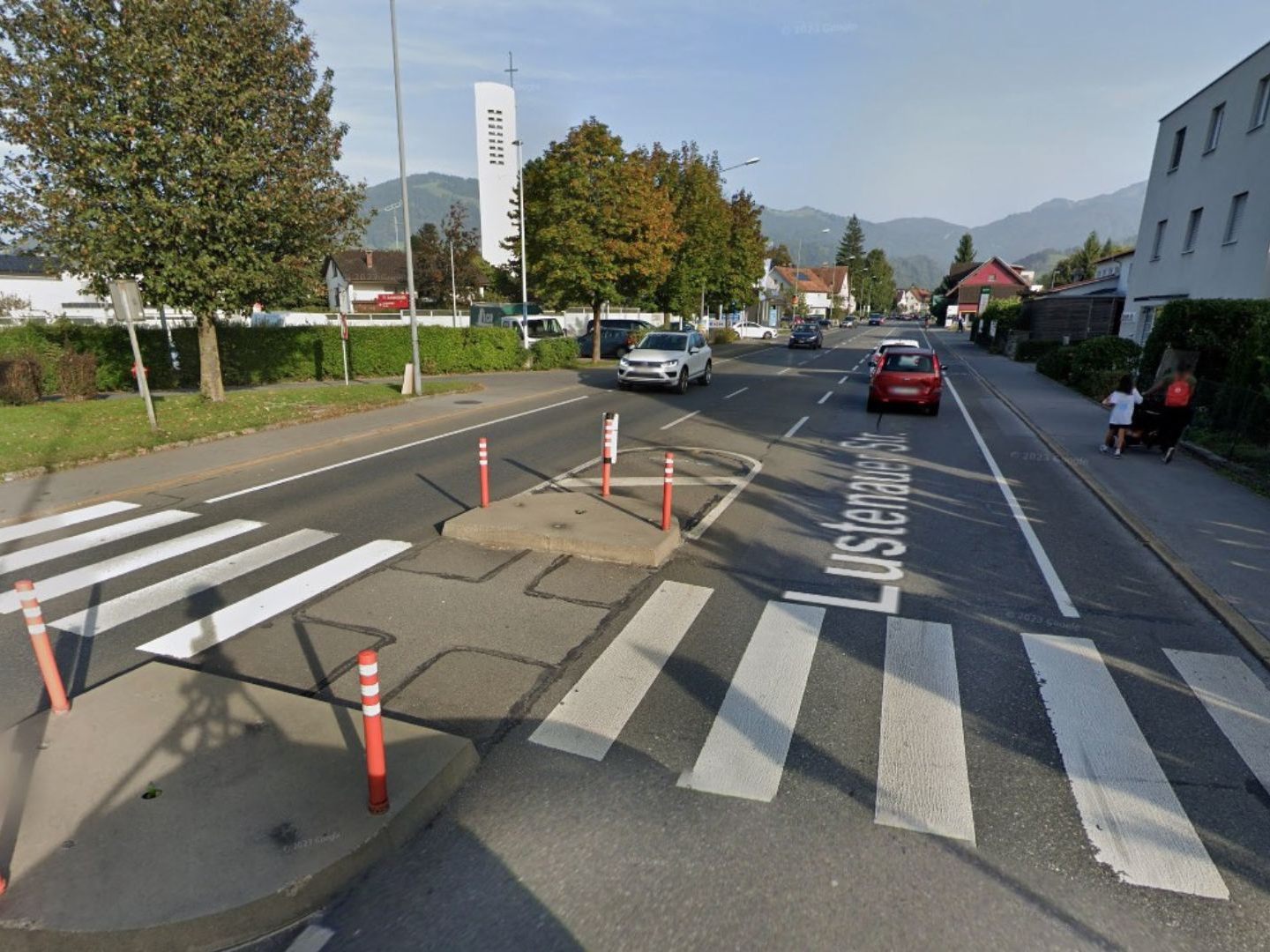 Der Unfall ereignete sich auf der Lustenauer Straße in Dornbirn.