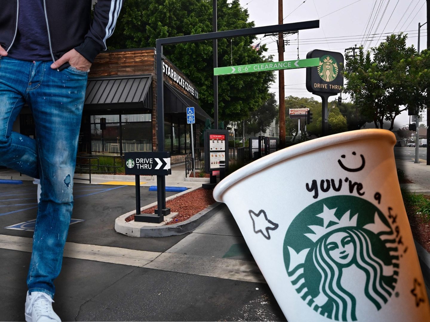Weil er sich mit einem Becher heißem Tee im Schritt verbrüht hatte, wurden einem Mann in den USA 50 Millionen Dollar Schmerzensgeld zugesprochen. Weil er sich mit einem Becher heißem Tee im Schritt verbrüht hatte, wurden einem Mann in den USA 50 Millionen Dollar Schmerzensgeld zugesprochen.