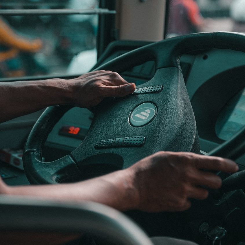 Einigung auf ein nachgebessertes Angebot für Buslenker.